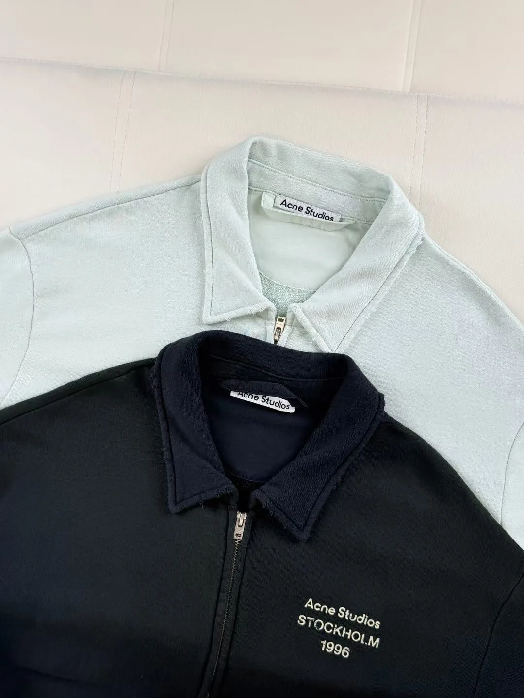 Acne Studios Fokot U Zip 1996 Jacket (White) — 圖 5