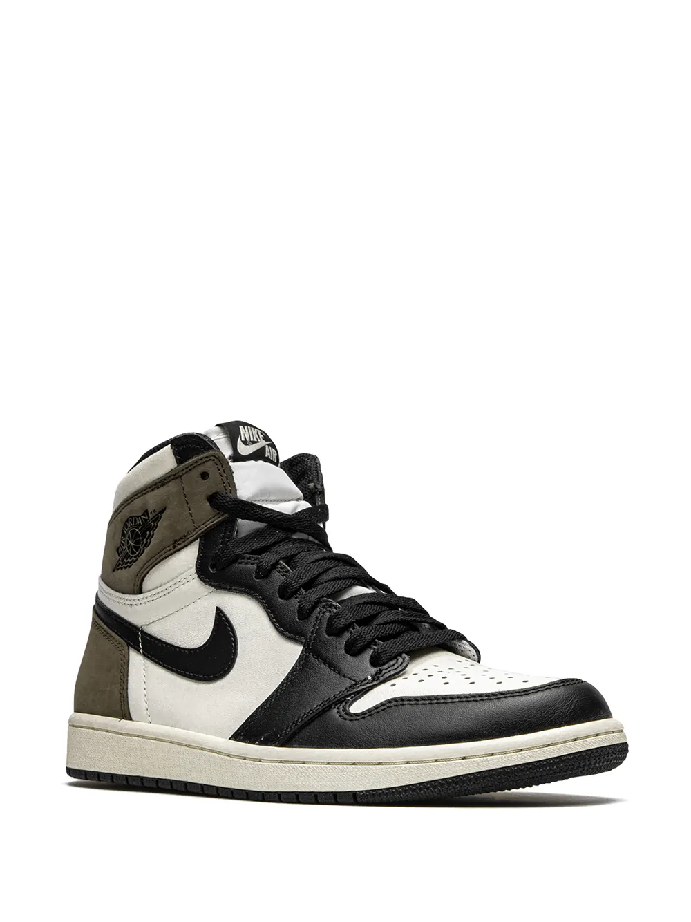 Air Jordan 1 Retro High OG "Dark Mocha" — view 2