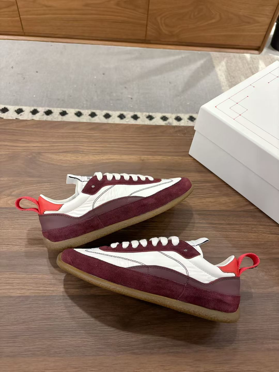 EC1 Sneaker Beige/Brown