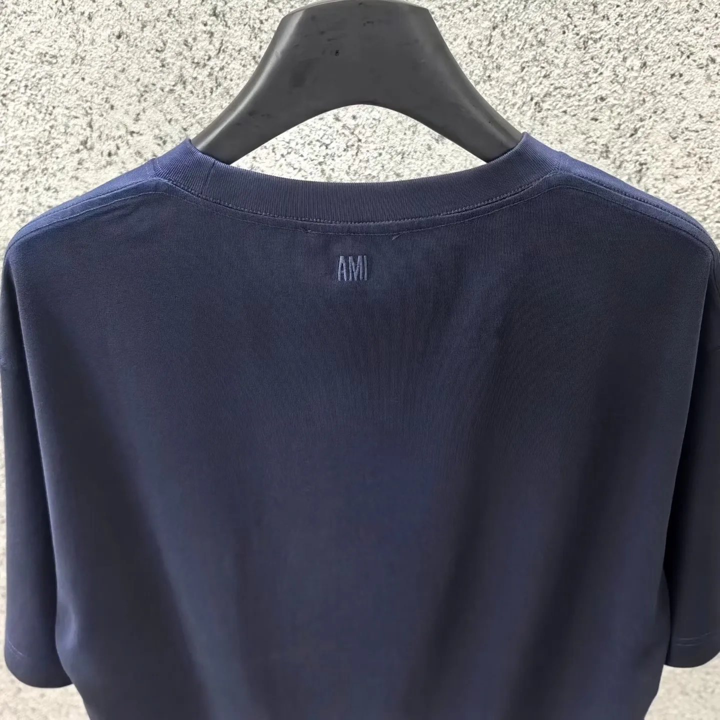 Ami Embroidered Logo (Navy) — 보기 3