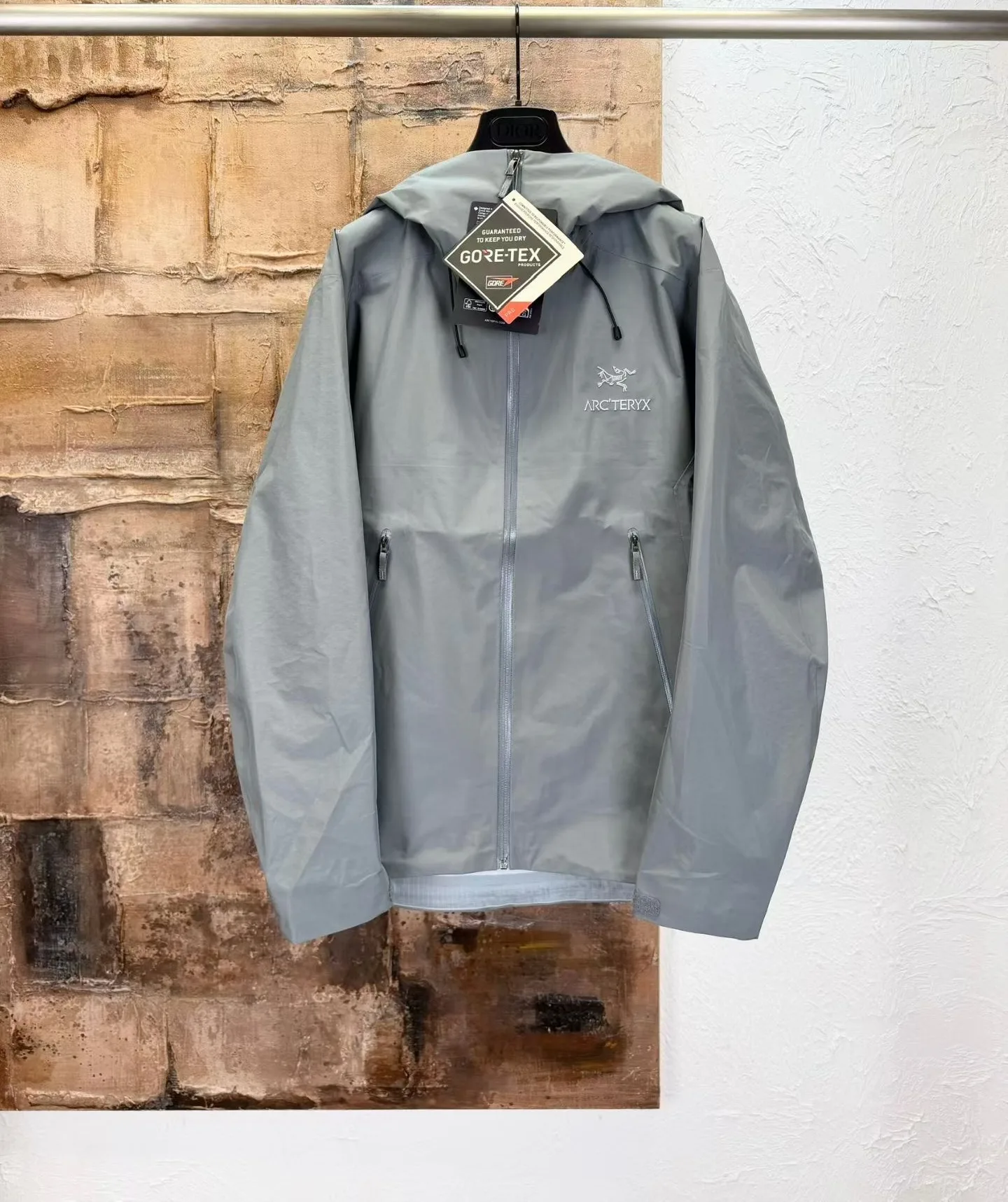 Arc'teryx Beta LT Jacket (Grey)