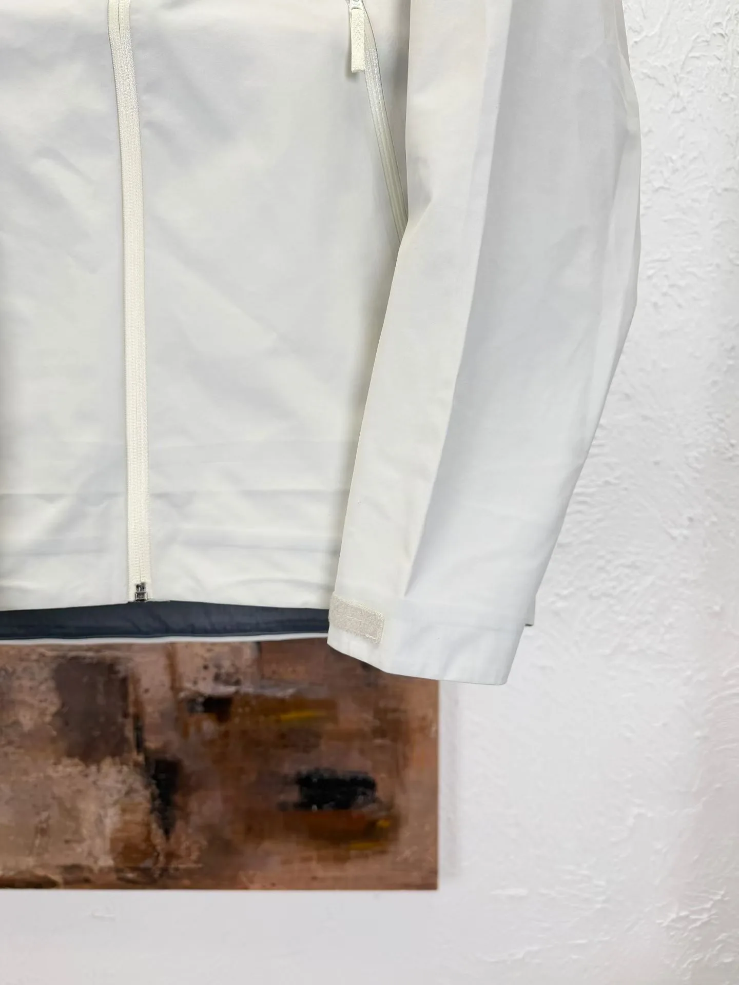 Arc'teryx Beta LT Jacket (White) — 图 7