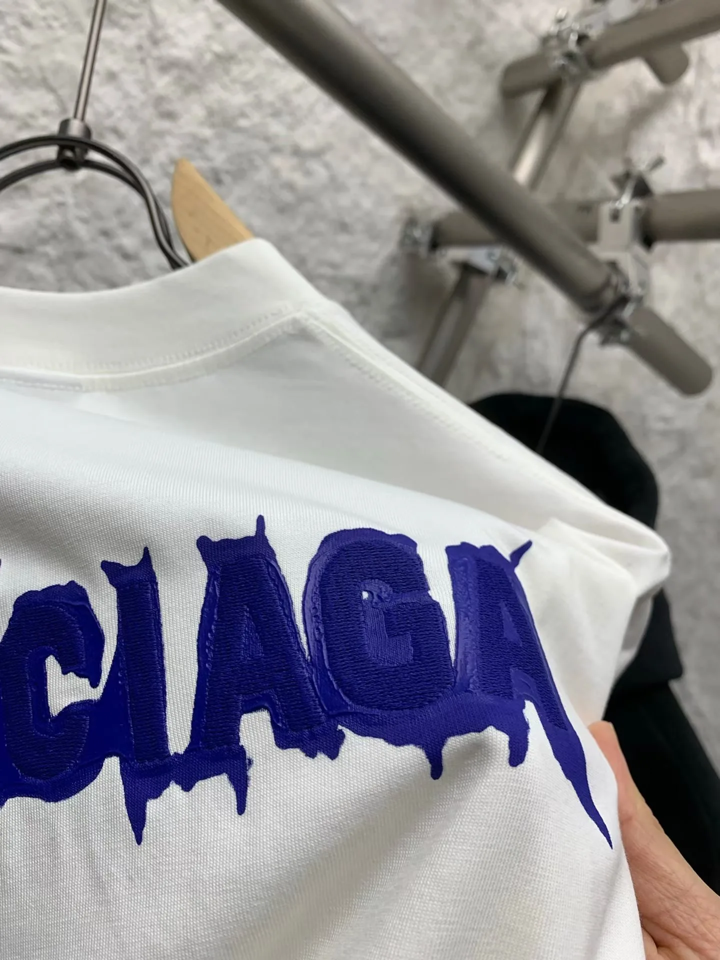 Embroidered T Shirt (White) — 圖 3