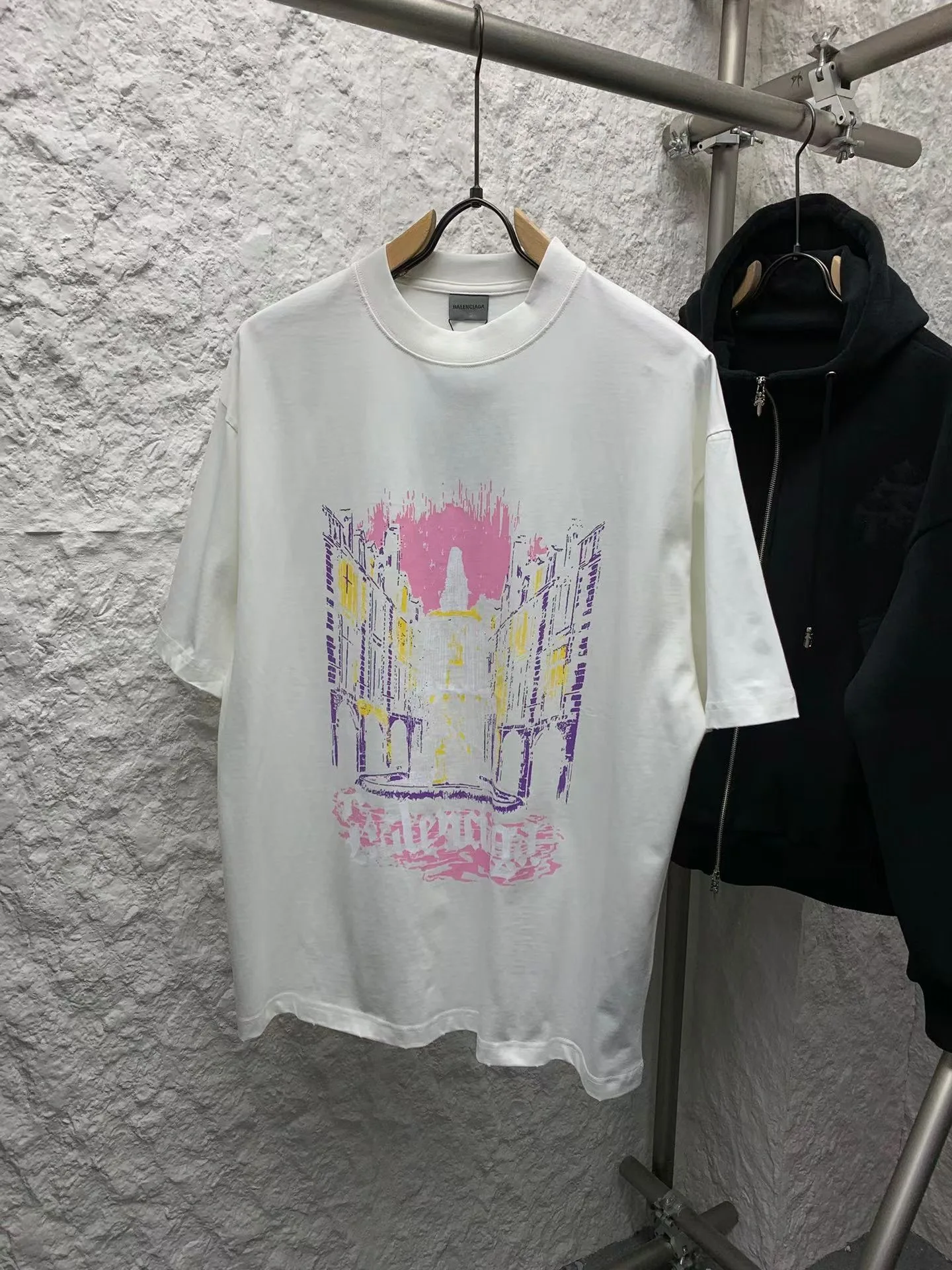 Balenciaga graphic-print t-shirt (White)