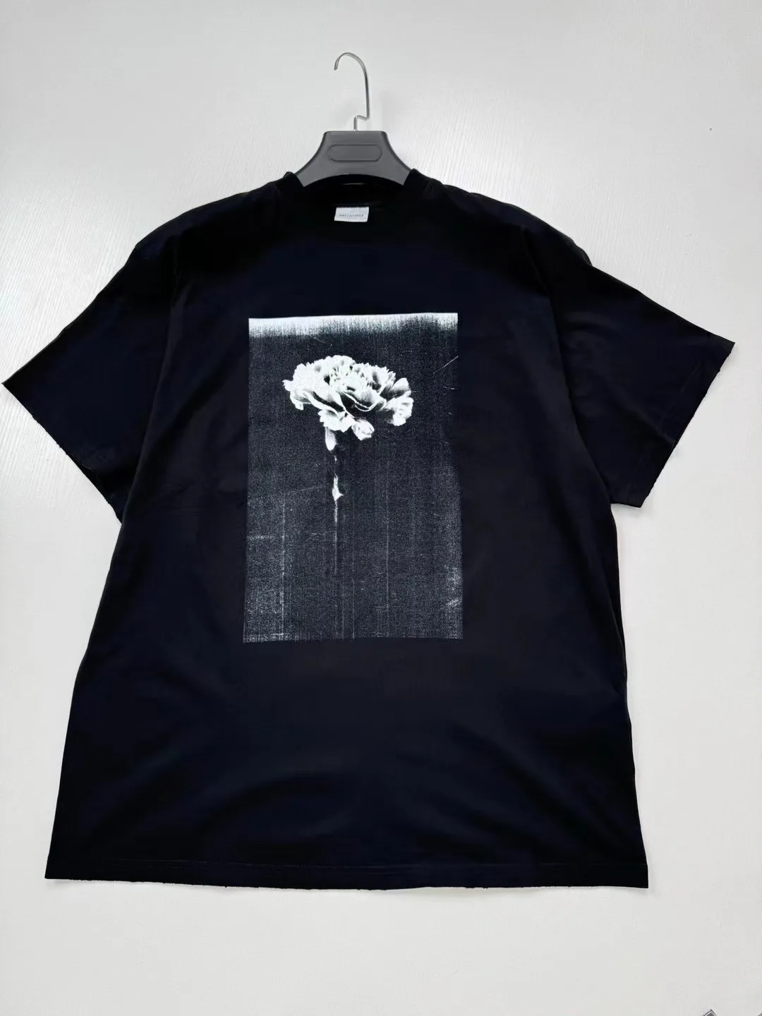 The Song Of The Highest Tower Oversized T-shirt in Black — view 3
