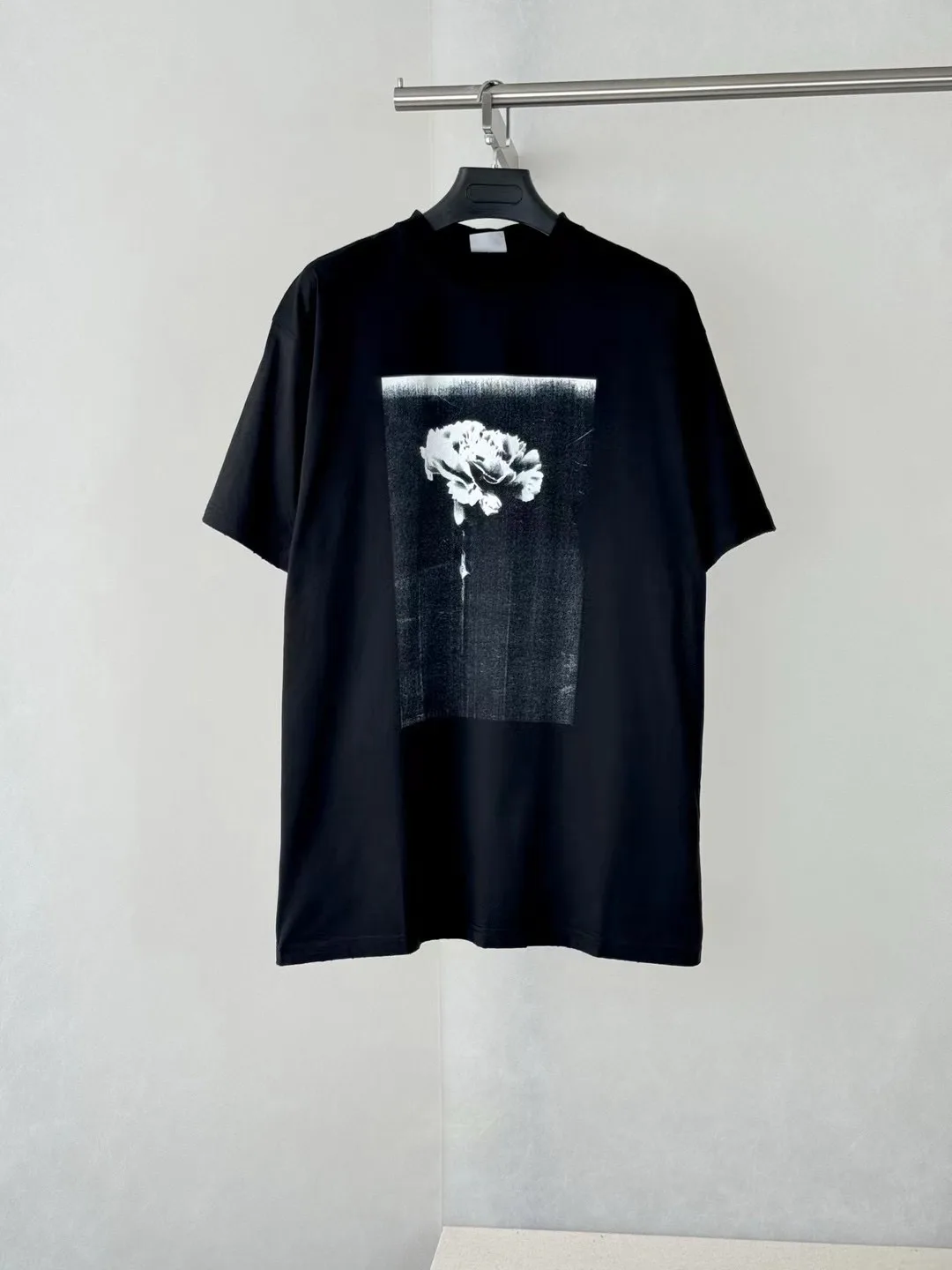 The Song Of The Highest Tower Oversized T-shirt in Black