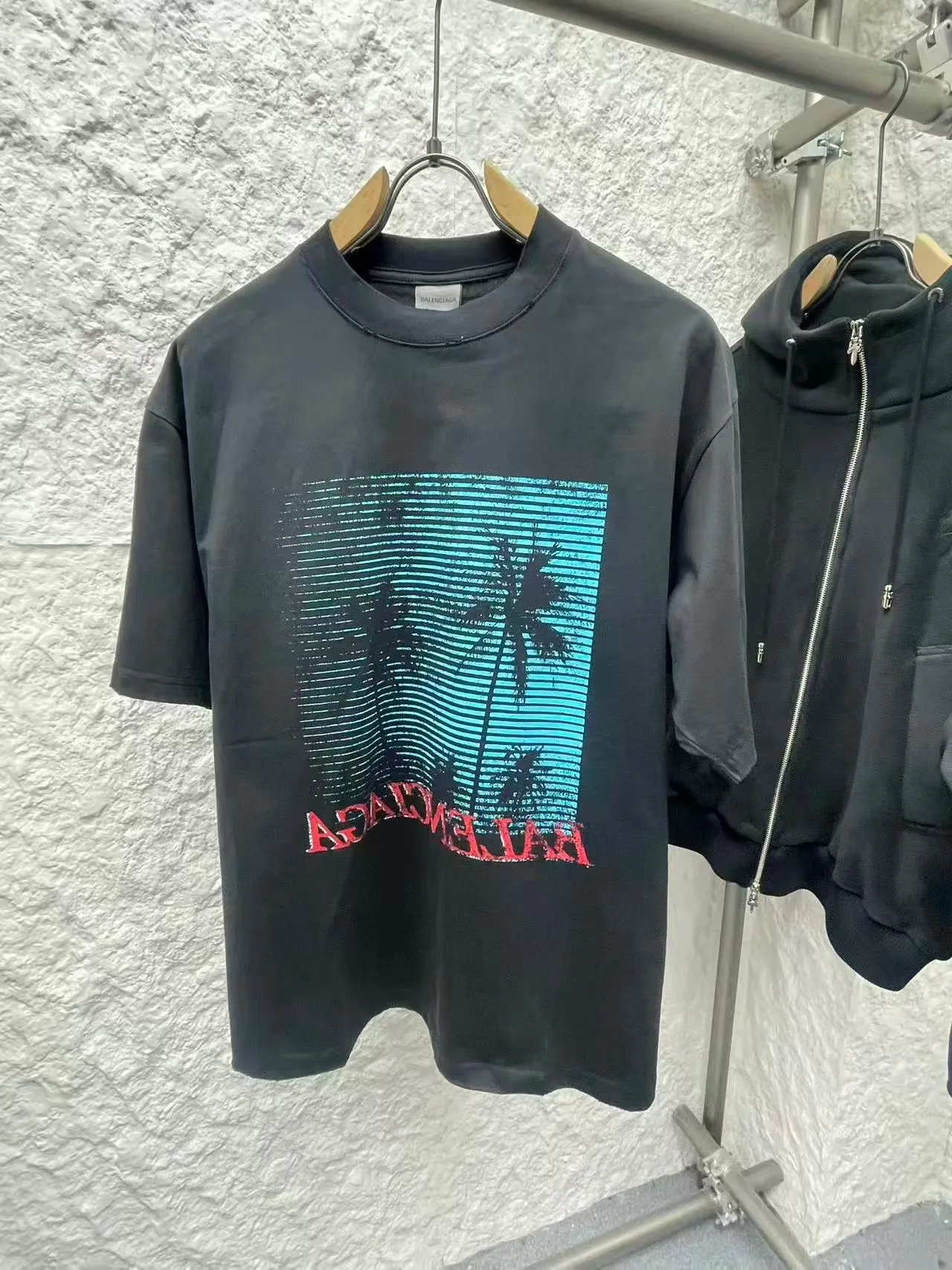 Vintage Holiday Oversized T-Shirt (Black)