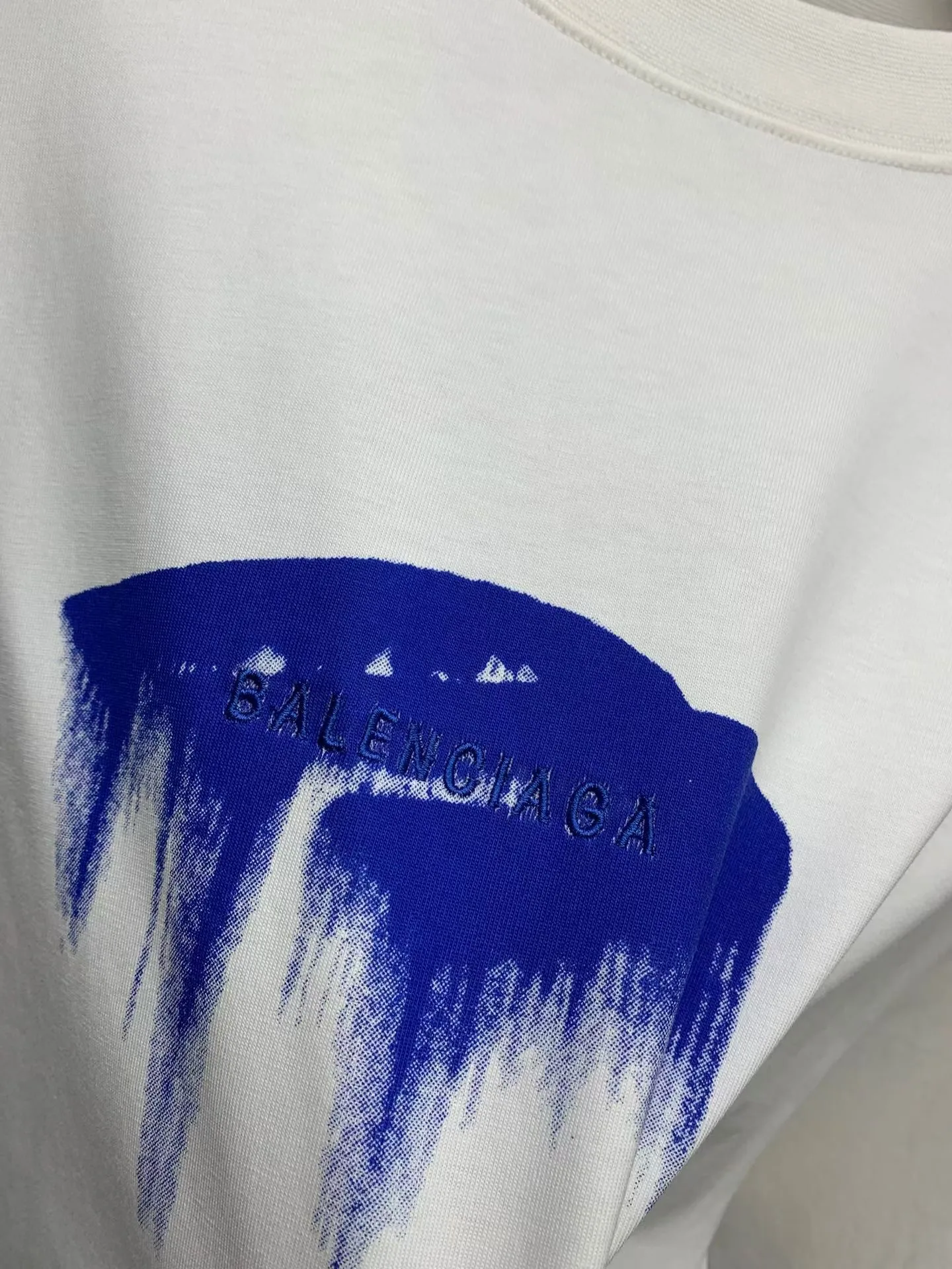 Wet Brush Oversized T-shirt in White — 图 4