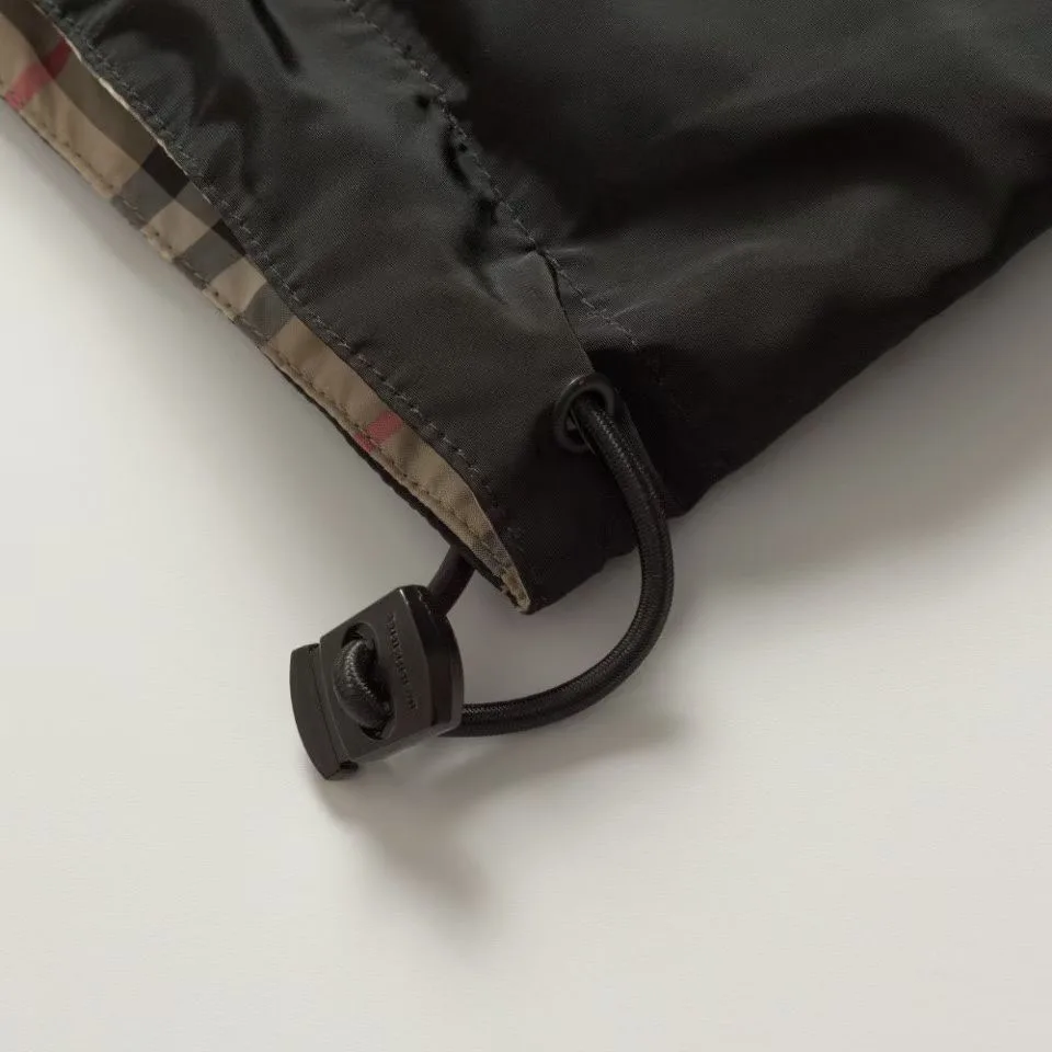 Burberry Black Check Reversible Hooded Jacket — ビュー 5