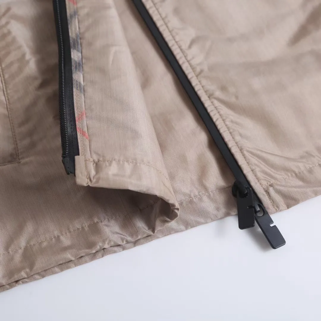 Burberry Gradient Check Newport Hooded Jacket — ビュー 7
