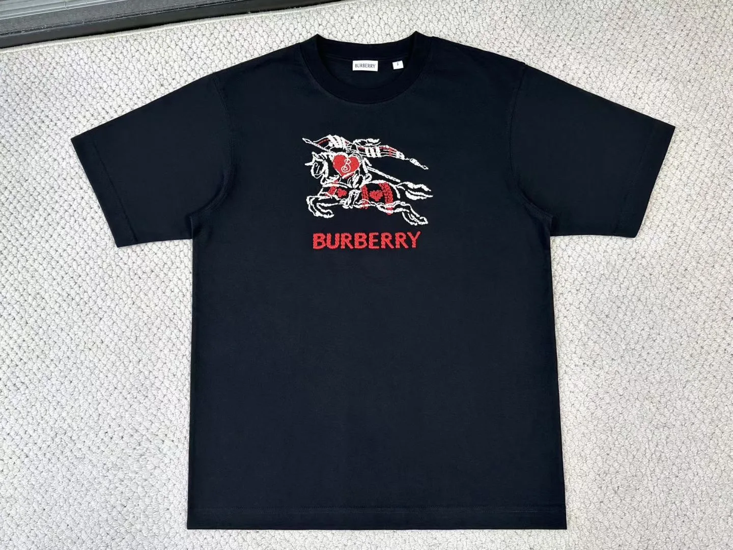 Heart Knight Cotton T-shirt (Black)