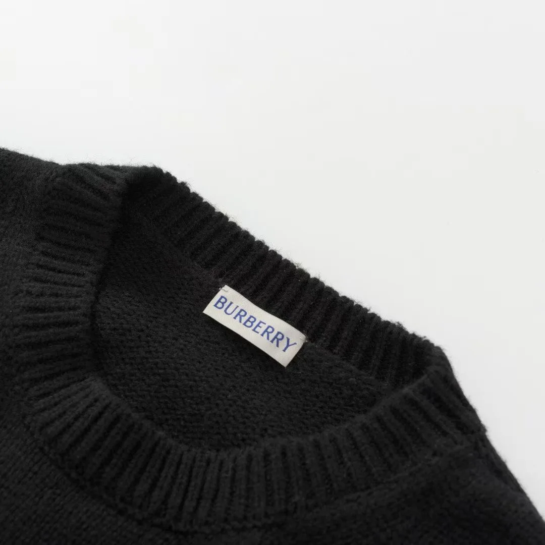 Burberry Knight Wool Sweater (Black) — ビュー 3