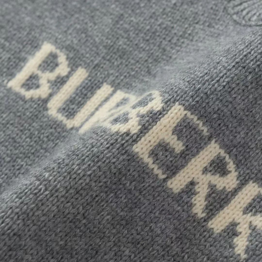 Burberry Knight Wool Sweater (Grey) — ビュー 2