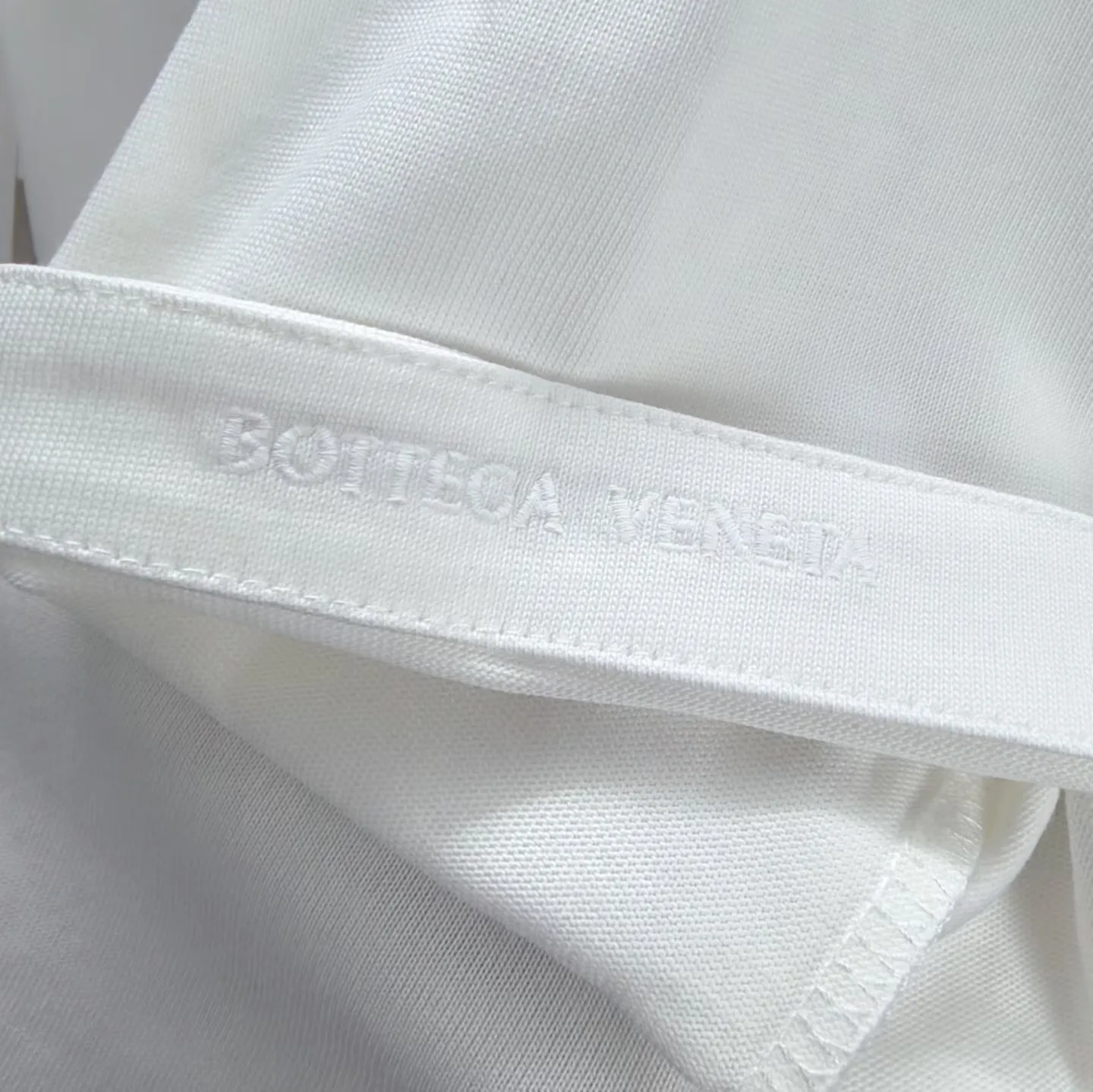 Pima Cotton Jersey T-Shirt (White) — ビュー 2