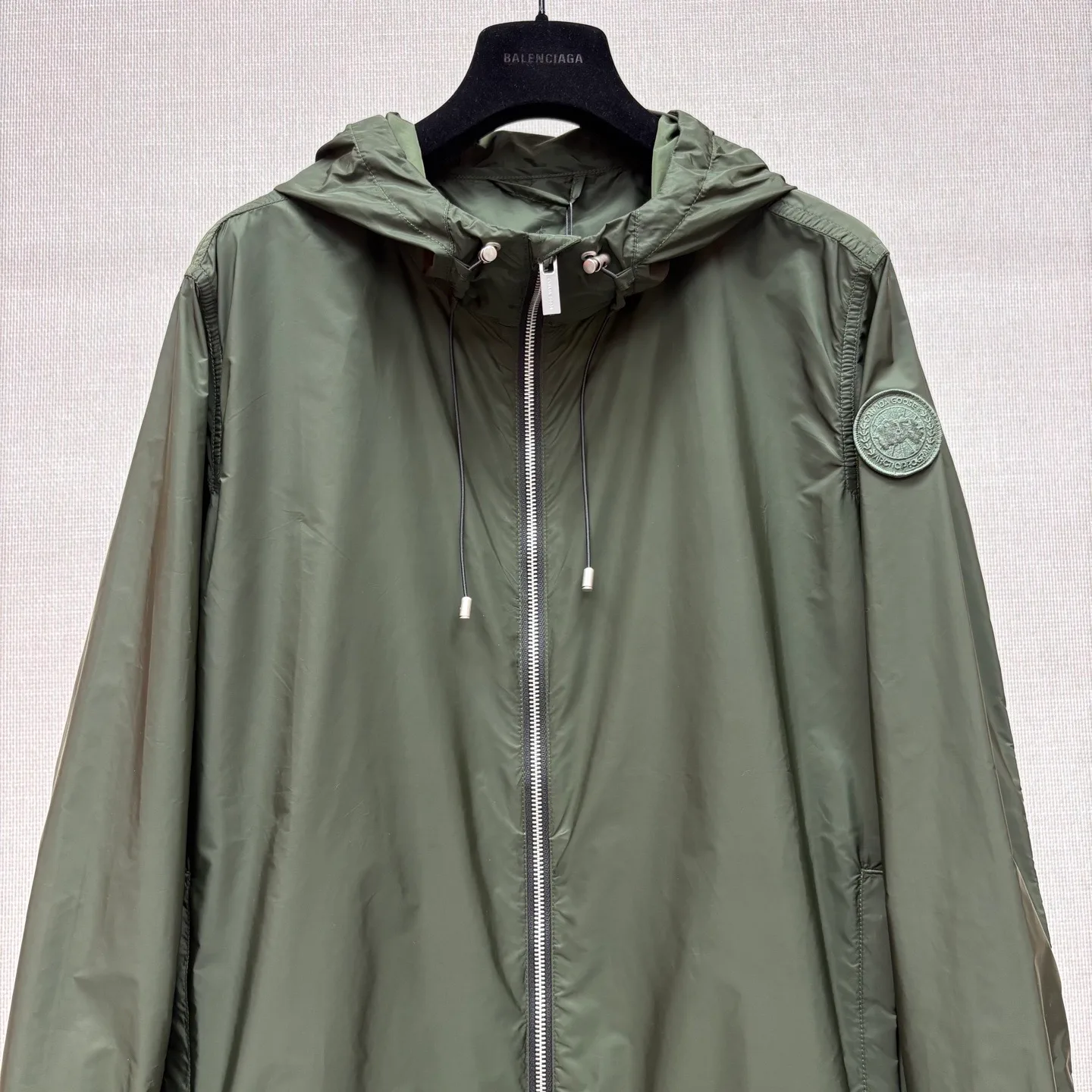 Drift Hoody Lightweight Jacket in Moss Khaki — 보기 2