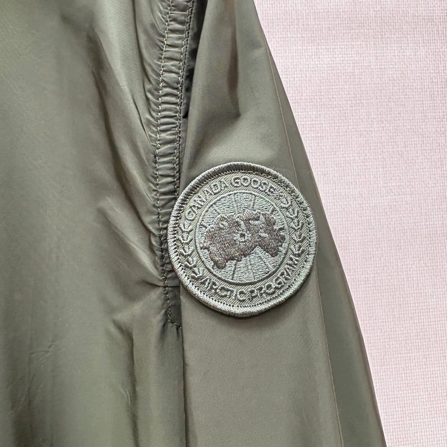 Drift Hoody Lightweight Jacket in Moss Khaki — 보기 4