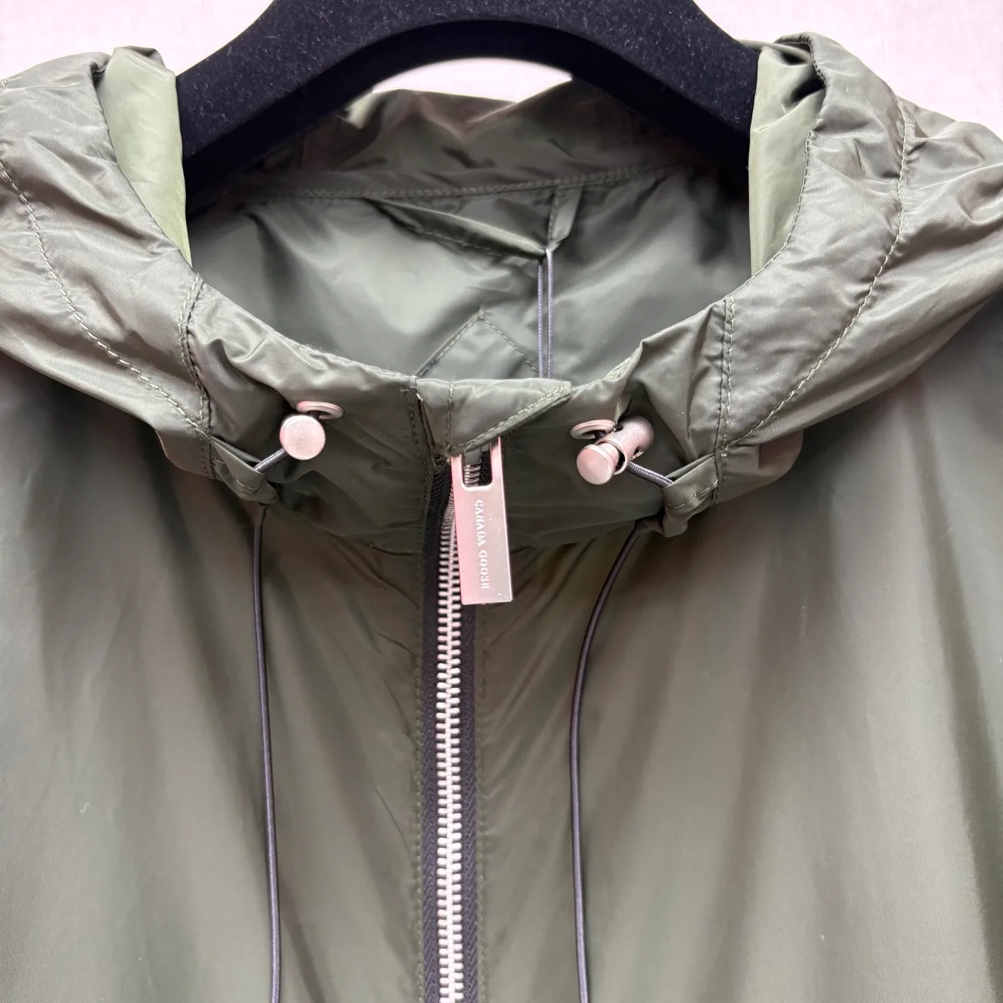 Drift Hoody Lightweight Jacket in Moss Khaki — 보기 6