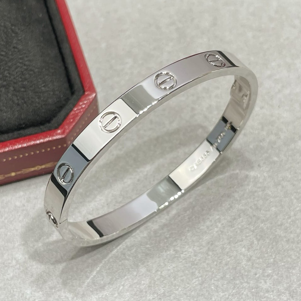 Cartier LOVE Bracelet, White Gold, Classic Model, Plain, Single-Screw Closure — view 3