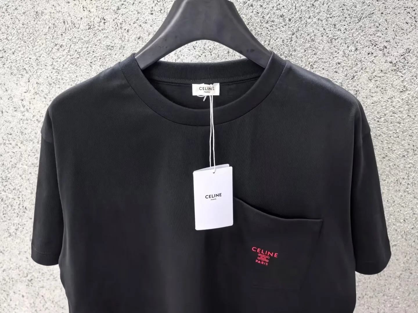 Celine T-Shirt In Cotton Jersey Chest Pocket (Black) — 图 4