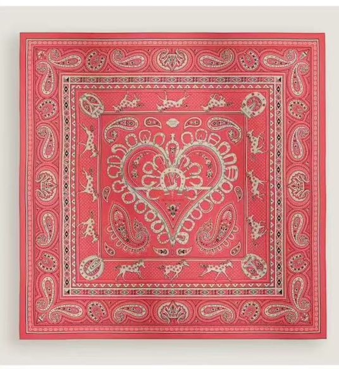 Cheval de Coeur Bandana Shawl 140 — view 3