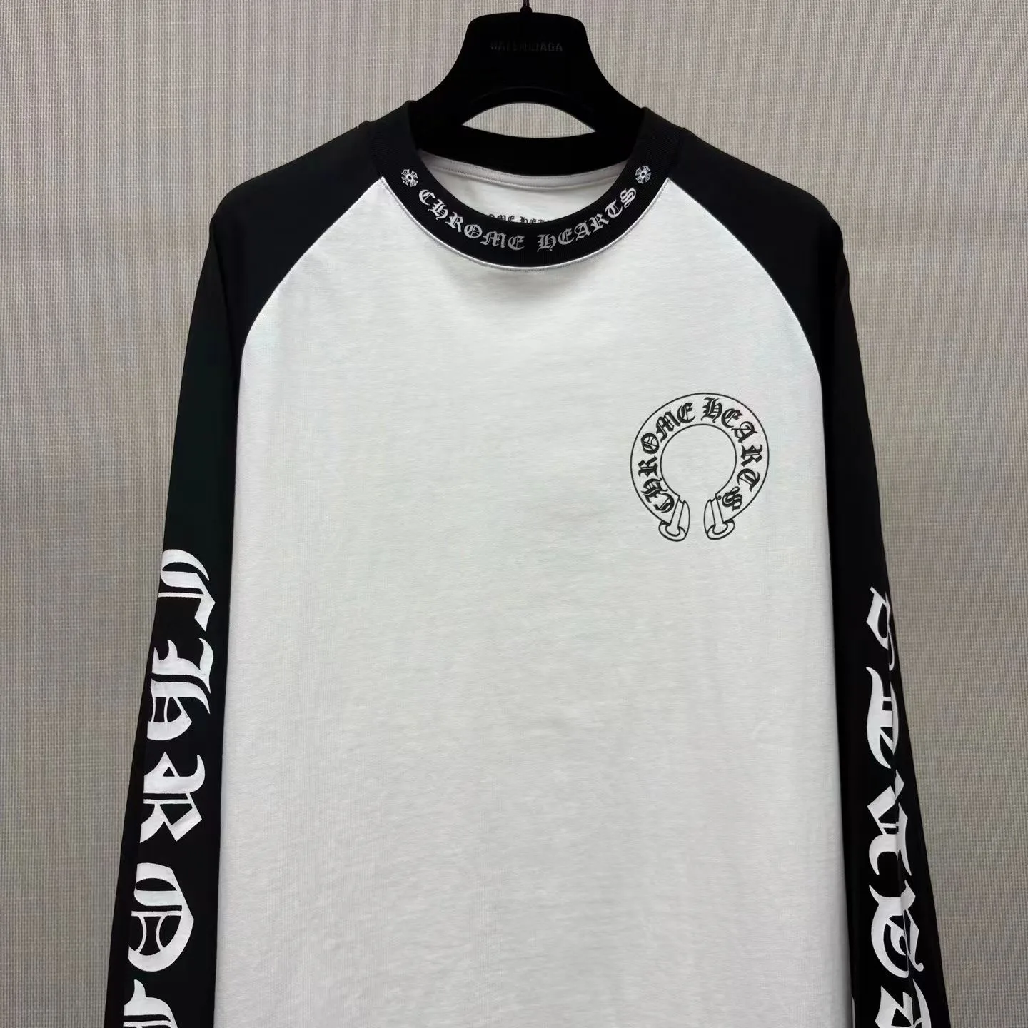 Chrome Hearts Horseshoe Logo Ringer T-Shirt (Black) — ビュー 2