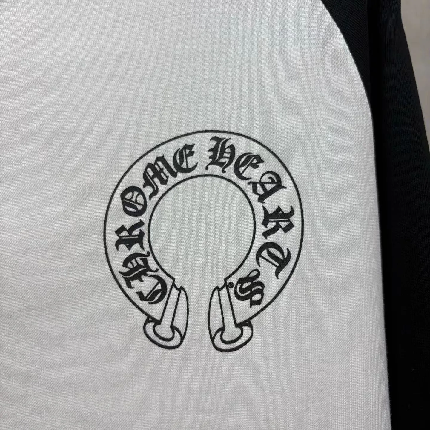 Chrome Hearts Horseshoe Logo Ringer T-Shirt (Black) — ビュー 3