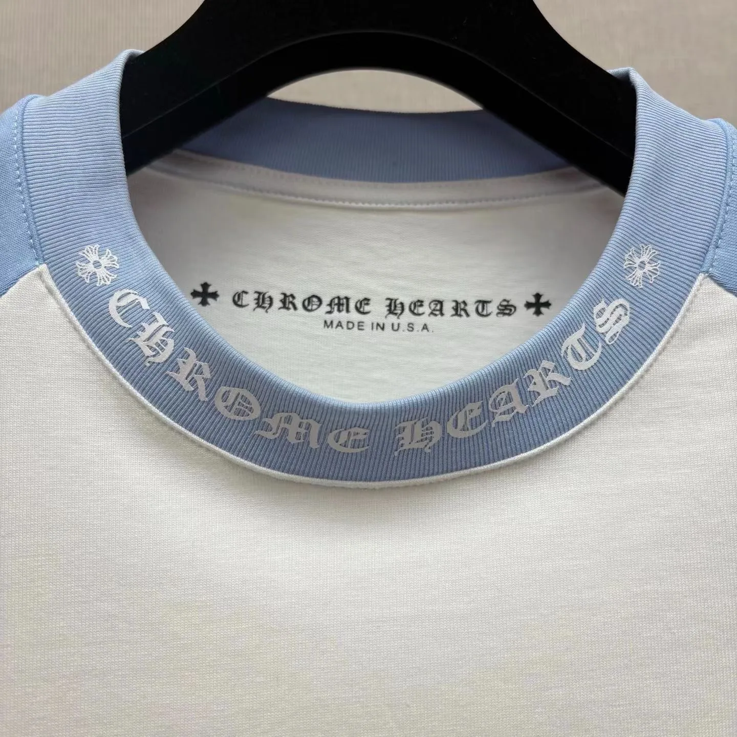 Chrome Hearts Horseshoe Logo Ringer T-Shirt (Light Blue) — ビュー 4