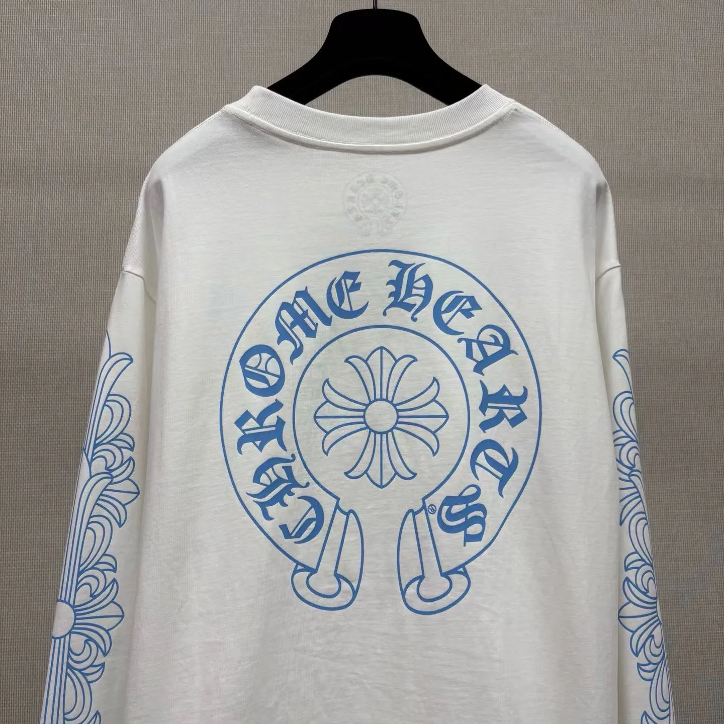 Chrome Hearts Horseshoe Pocket Logo  Long Sleeve T Shirt (White/Blue) — 图 4