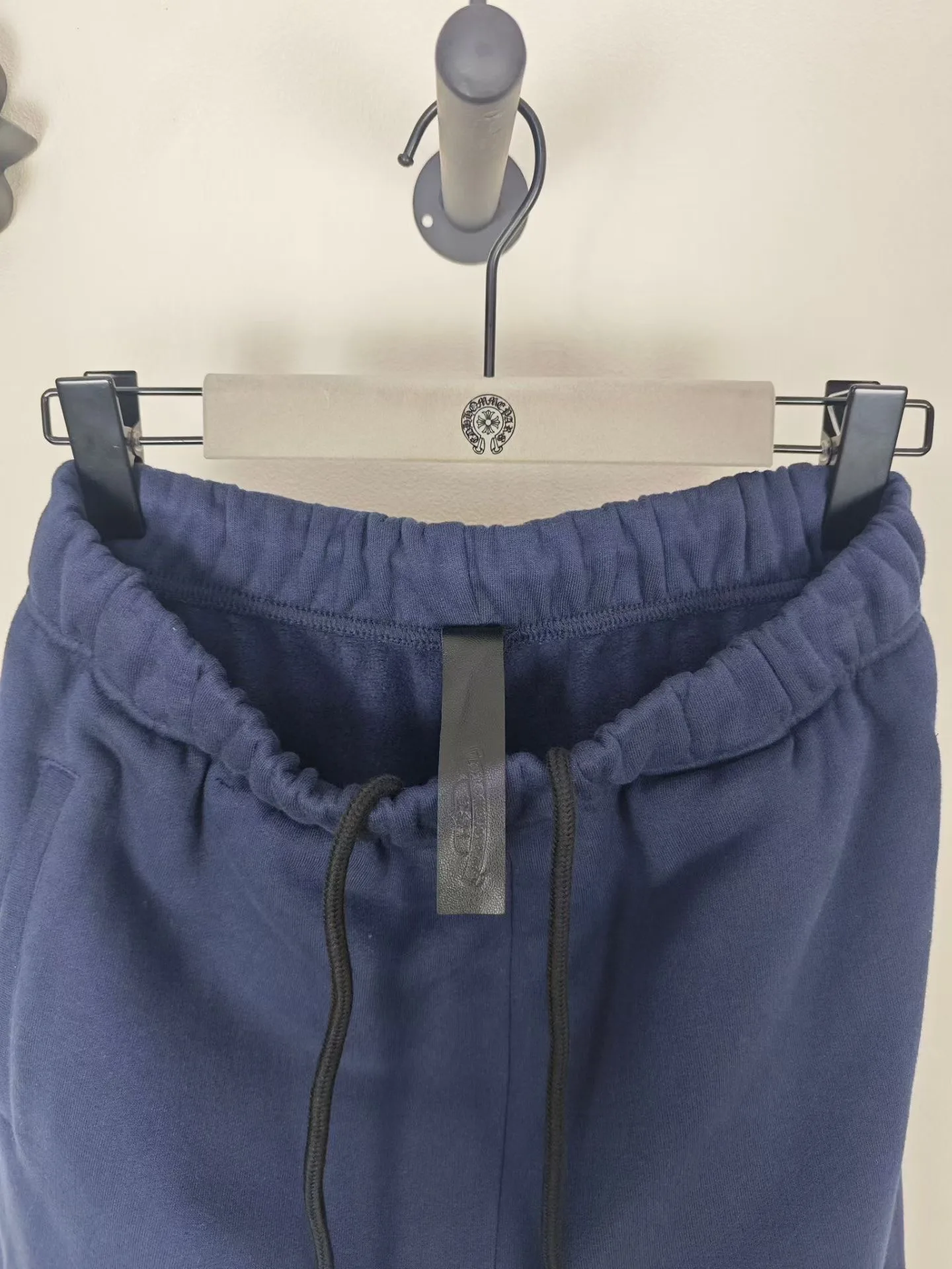 CH Paper Jam Cemetery Cross Patch Sweatshorts — 보기 5