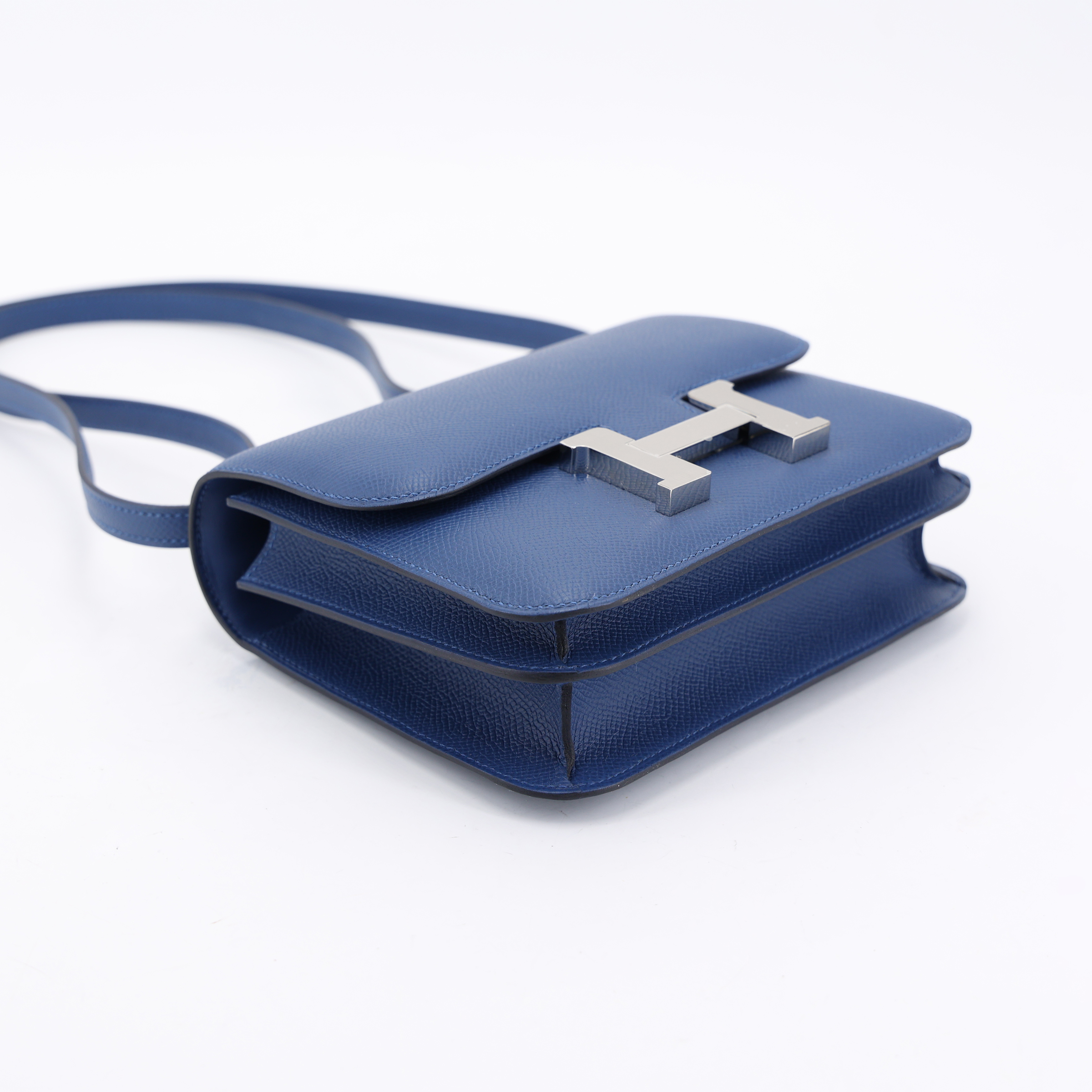 Hermès Constance Mini 19 Epsom (France) Bleu Tie (P5) Palladium (French Leather) — view 3