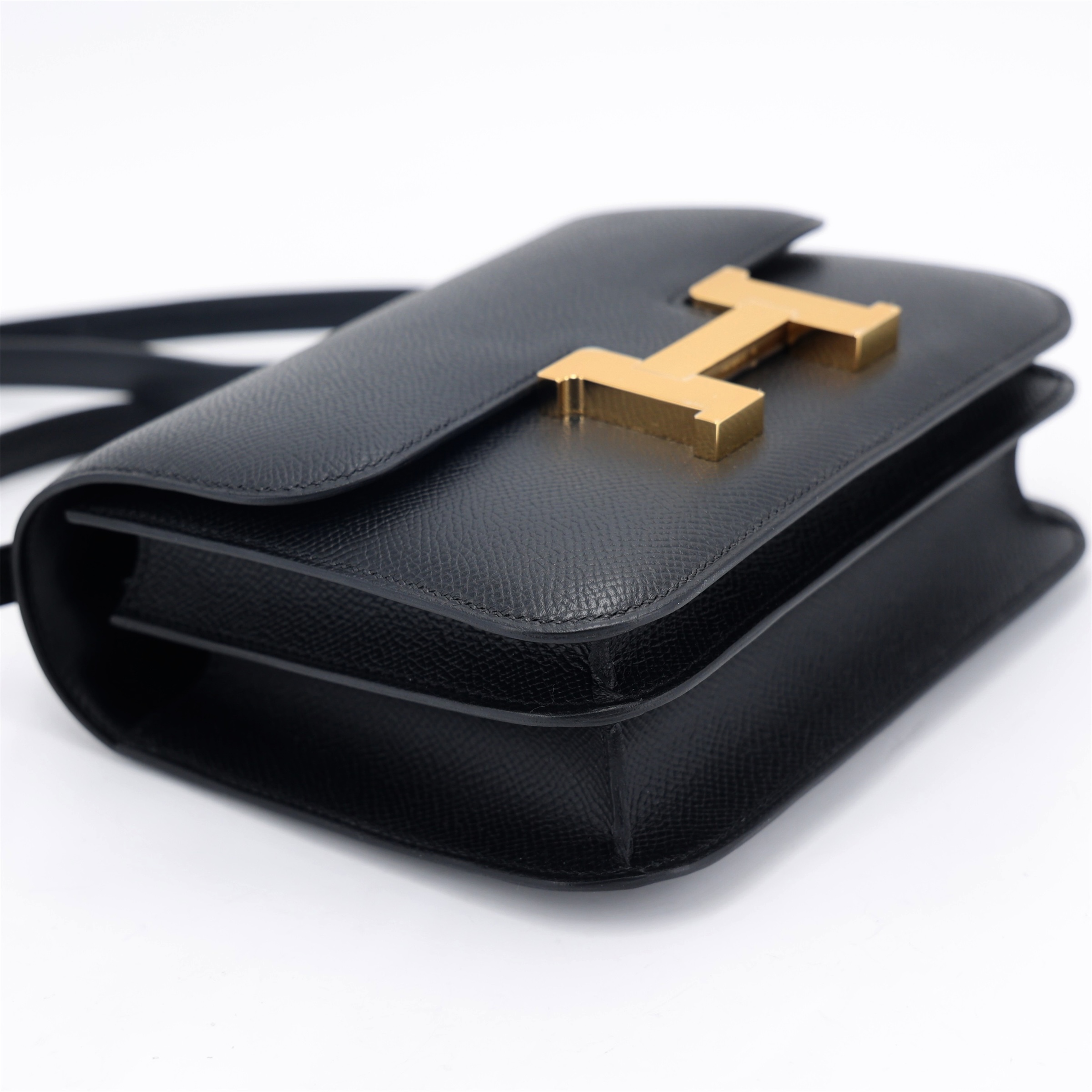 Hermès Constance Mini 19 Epsom (France) Noir (89) Gold — view 3