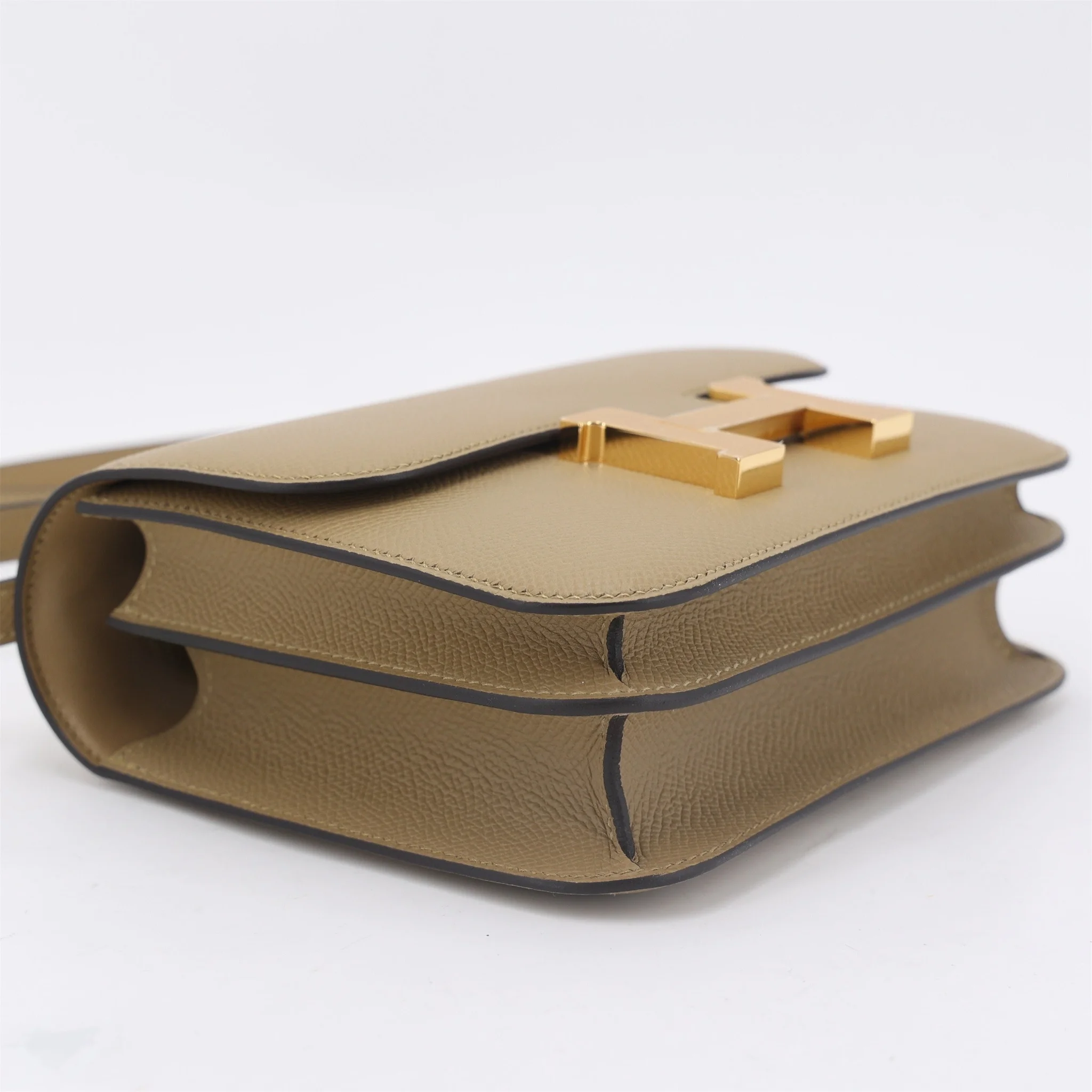 Hermès Constance Mini 19 Epsom (France) Poussiere (1C) Gold — view 3