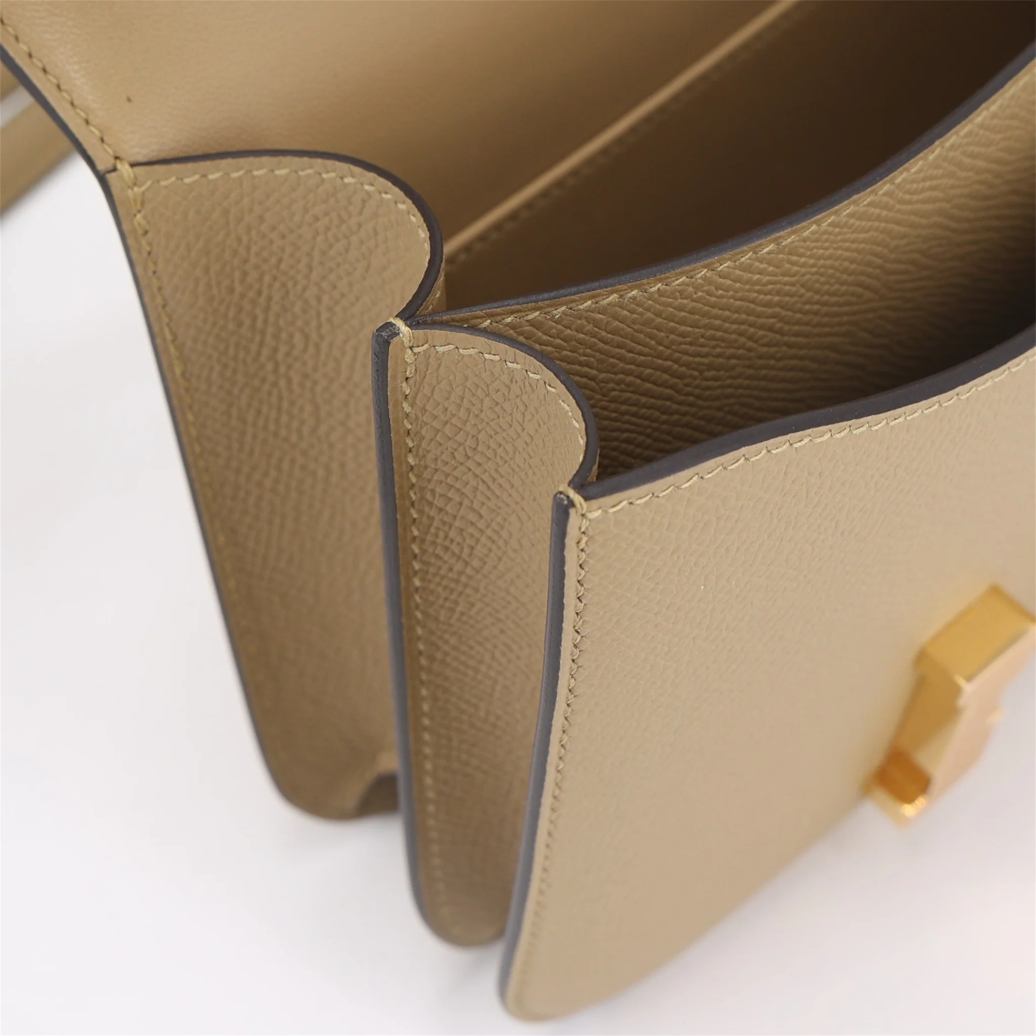 Hermès Constance Mini 19 Epsom (France) Poussiere (1C) Gold — view 4