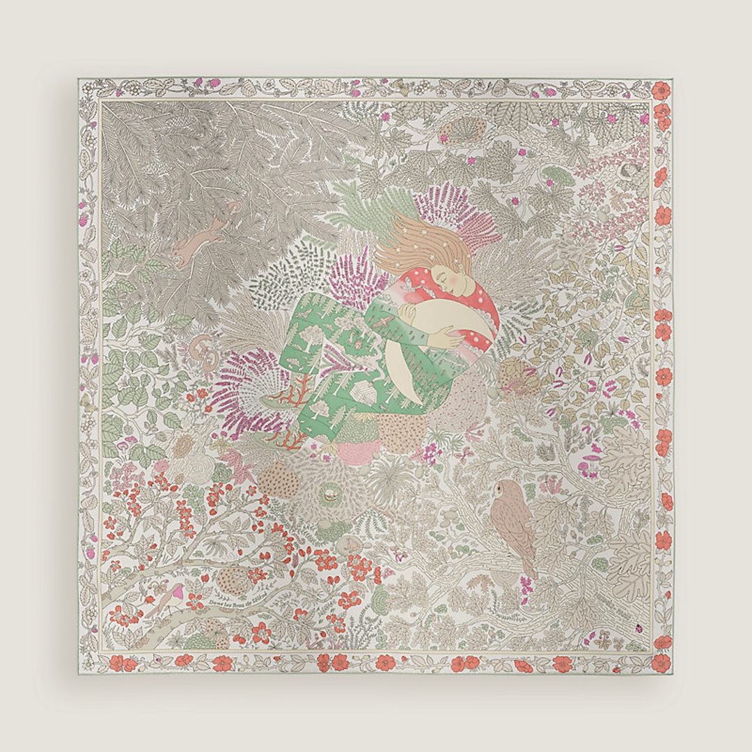 Dans les Bras de Selene scarf 140 — view 6