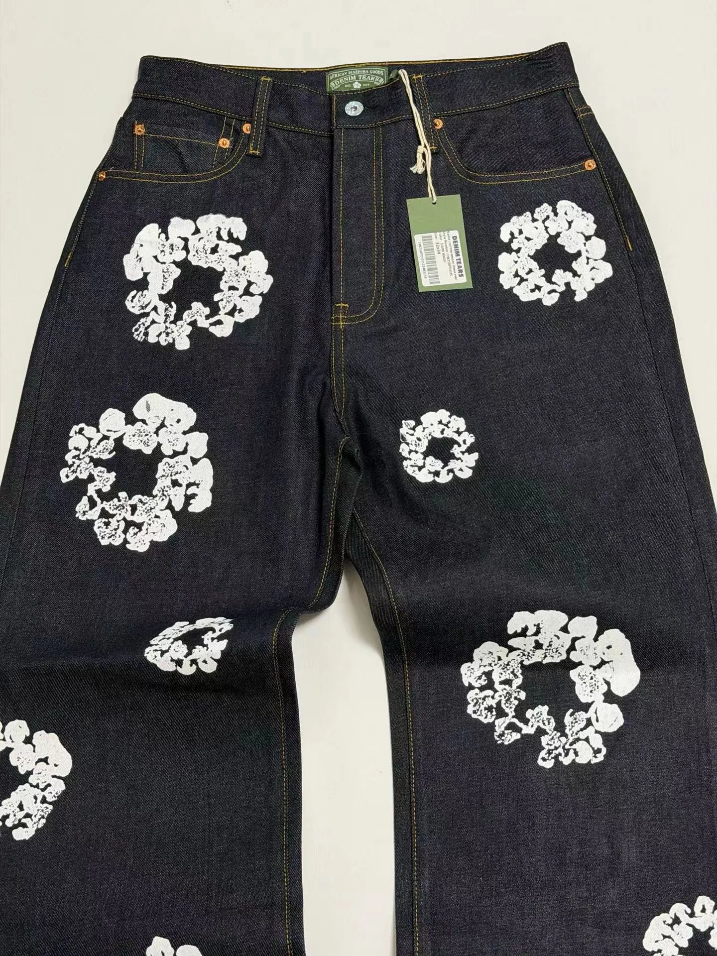 Denim Tears Baggy Cotton Wreath Denim Pants (Indigo) — ビュー 4