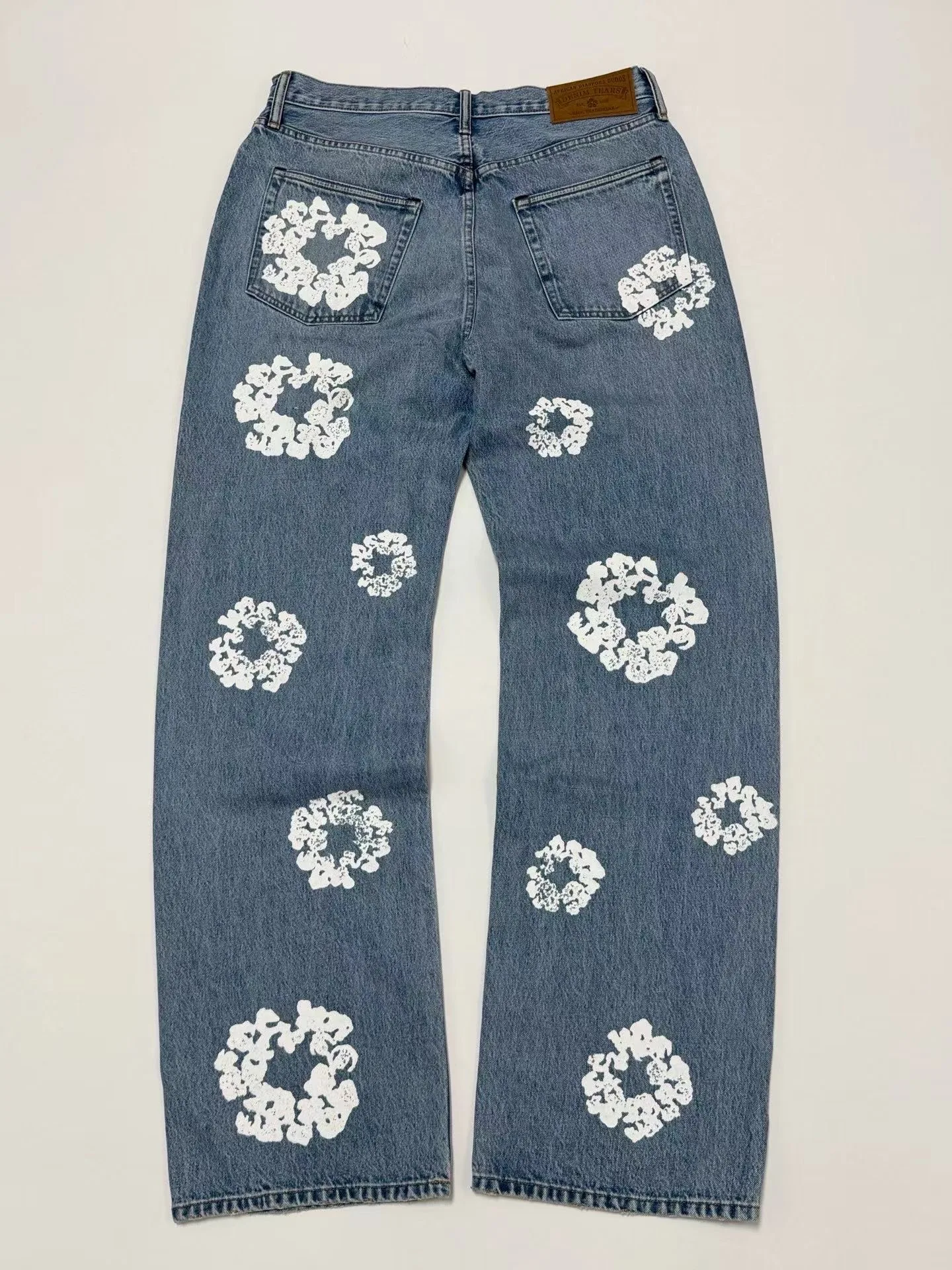 Denim Tears Baggy Cotton Wreath Denim Pants (Washed Blue) — ビュー 3