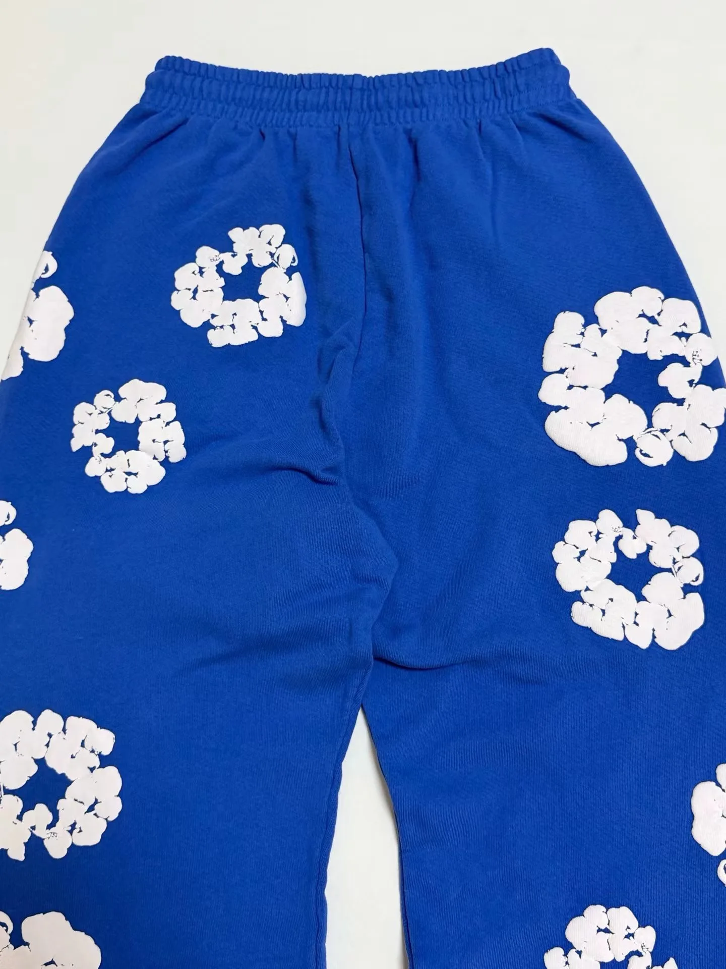Denim Tears Cotton Wreath Baggy Sweatpants (Blue) — 보기 2