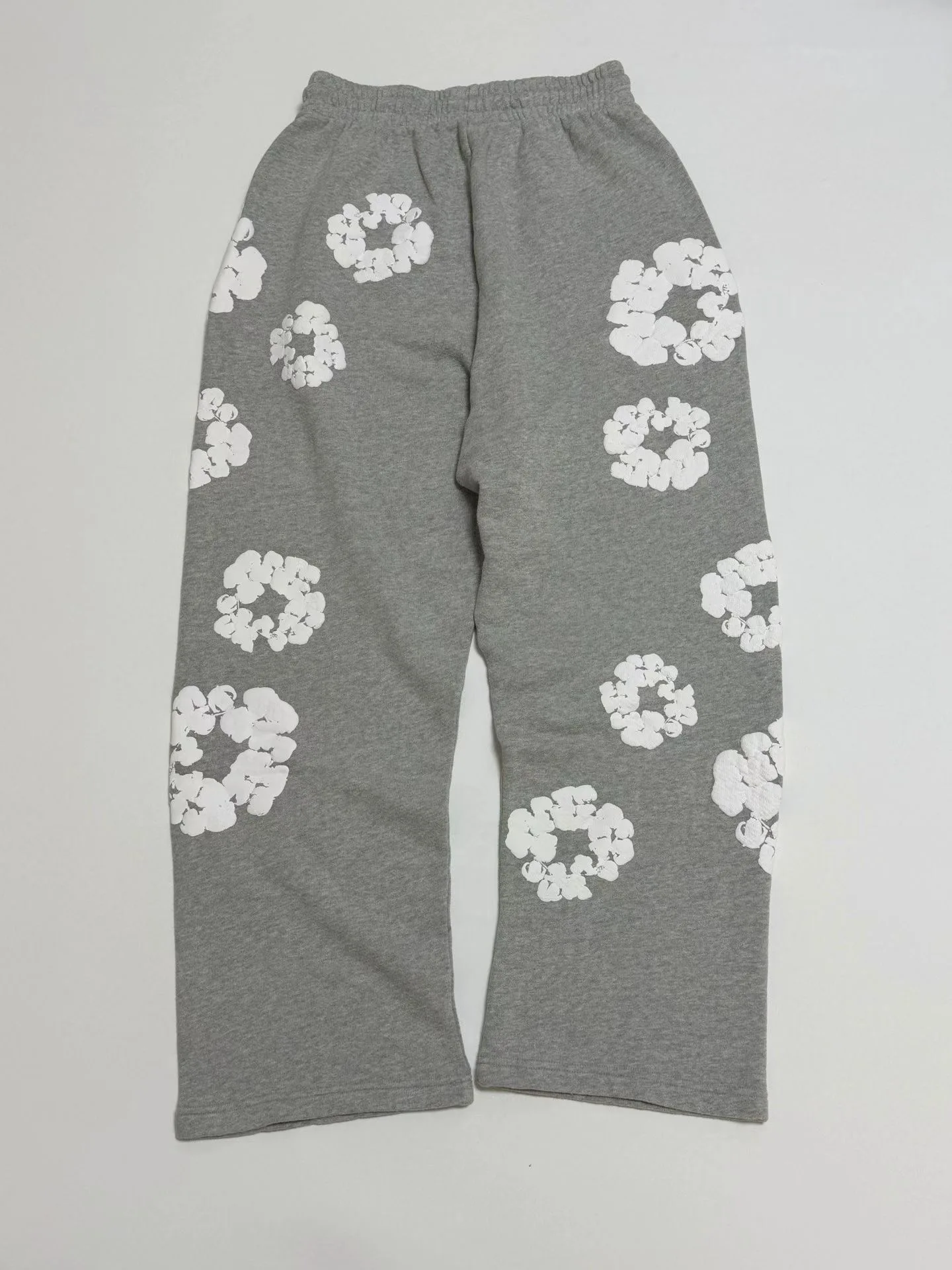 Denim Tears Cotton Wreath Baggy Sweatpants (Grey) — view 8