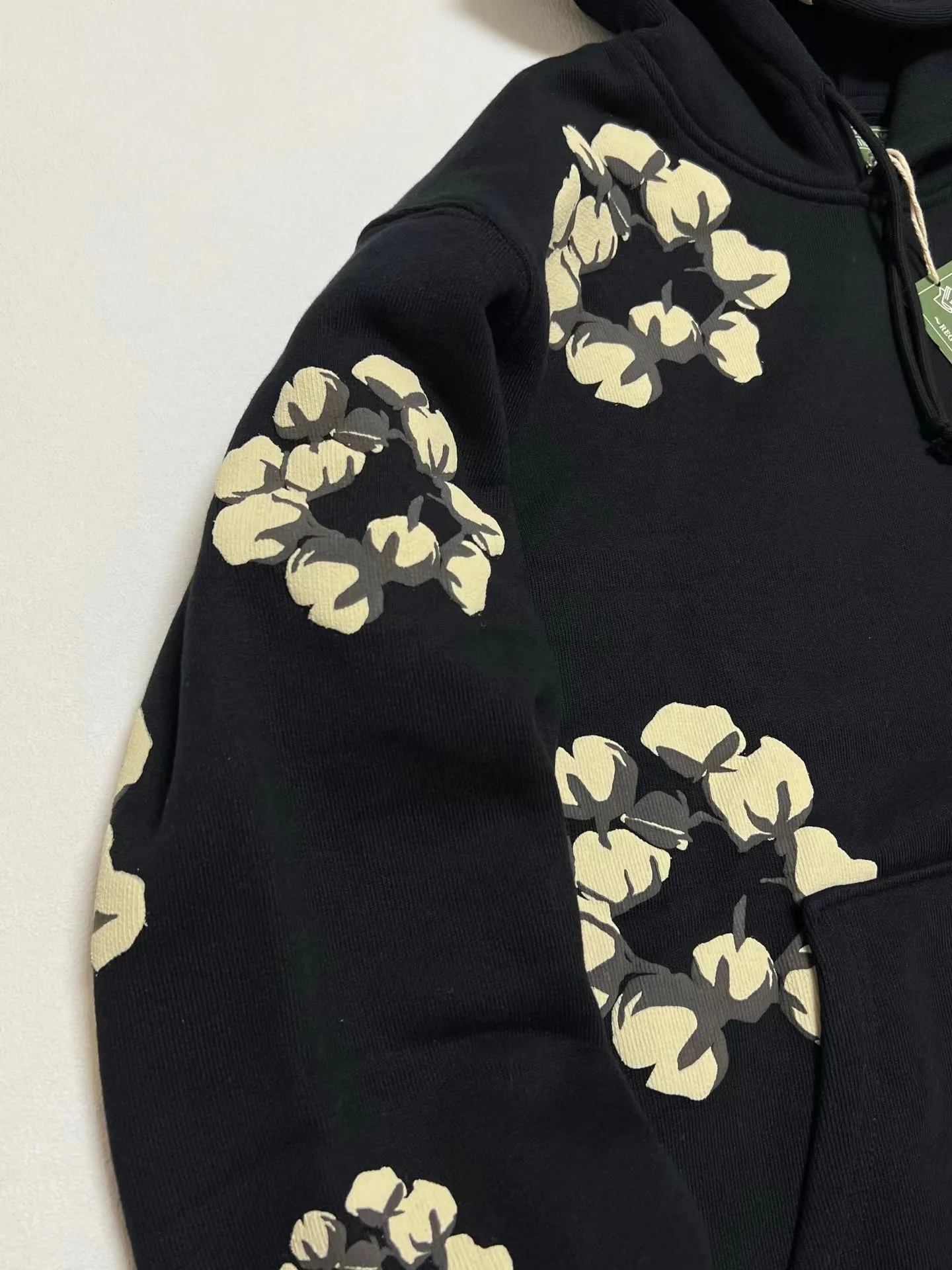Denim Tears x CPFM Cactus Tears Wreath Hoodie (Black) — ビュー 5