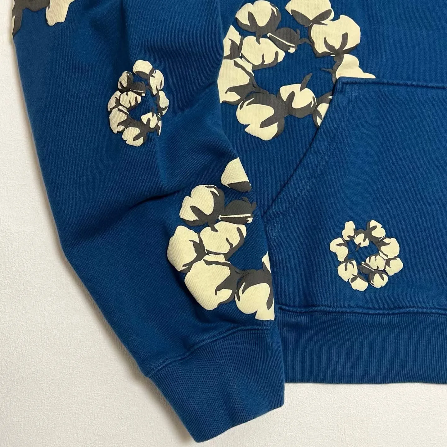 Denim Tears x CPFM Cactus Tears Wreath Hoodie (Blue) — ビュー 3