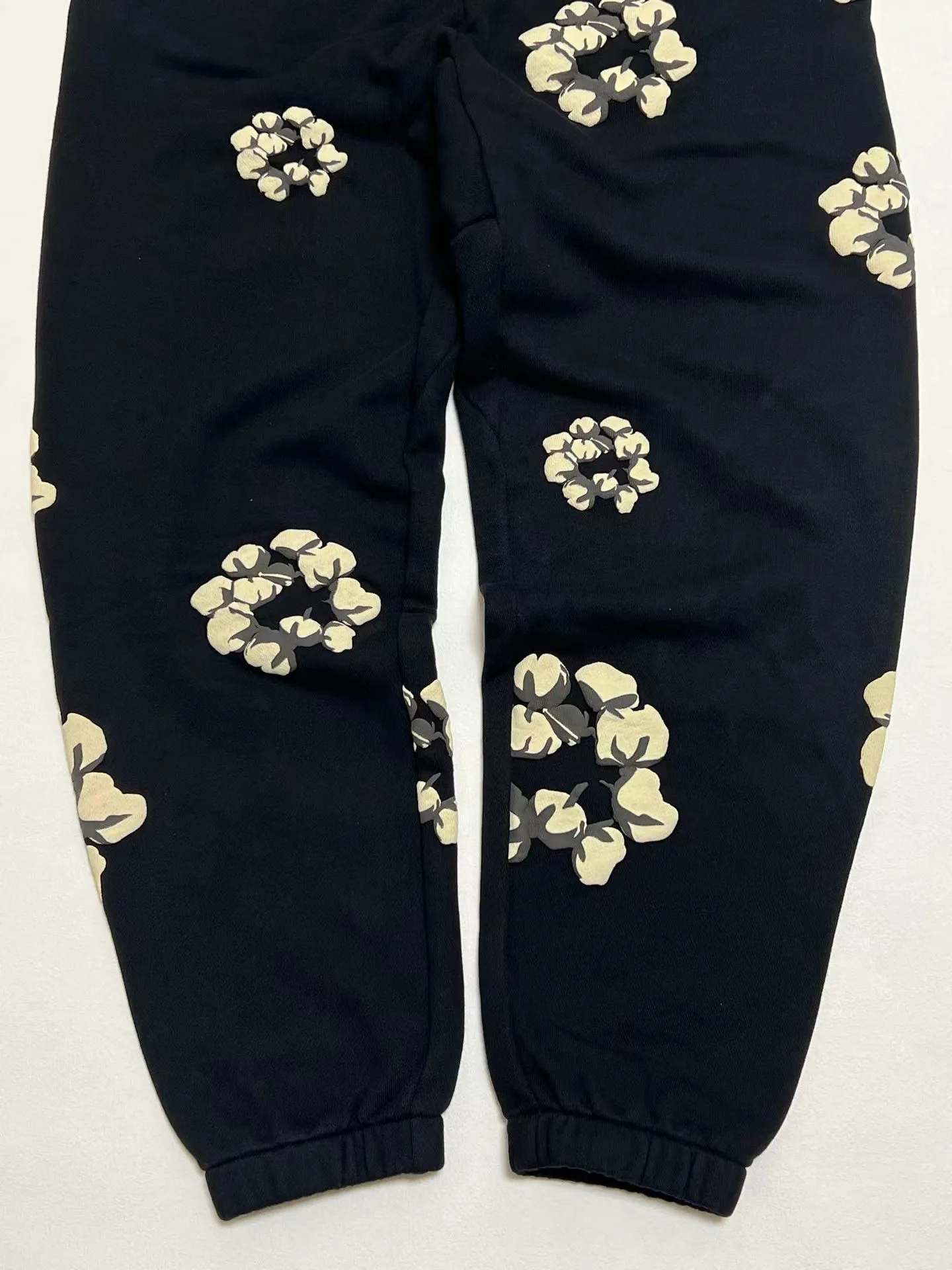 Denim Tears x CPFM Cactus Tears Wreath Sweatpants (Black) — view 6