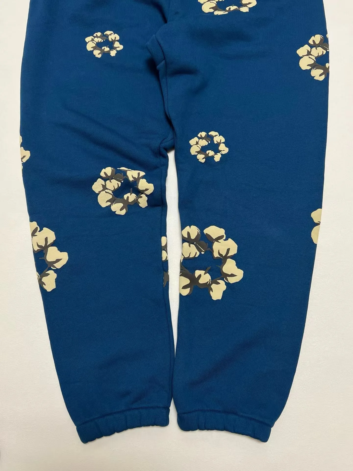 Denim Tears x CPFM Cactus Tears Wreath Sweatpants (Blue) — ビュー 8