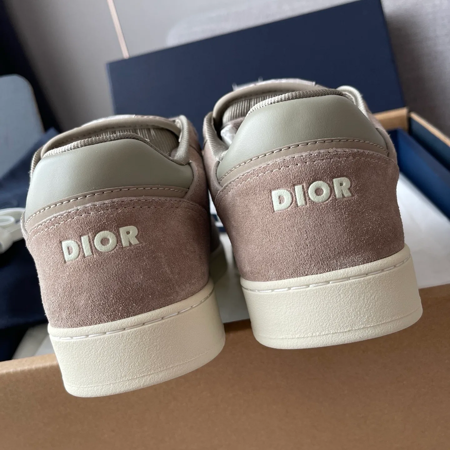 Dior B27 Uptown Low Top Grained Suede Sneaker (Khaki/Khaki) — 보기 8