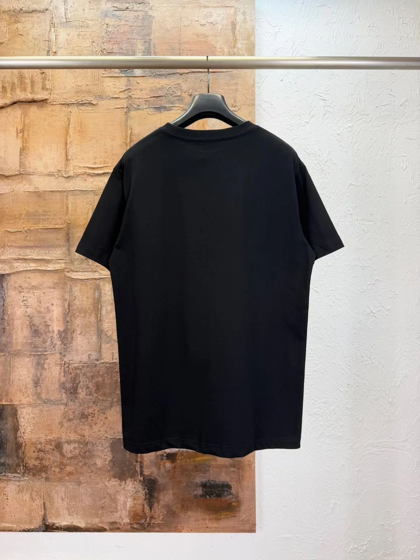 Byzance T-Shirt, Relaxed Fit (Black) — ビュー 2