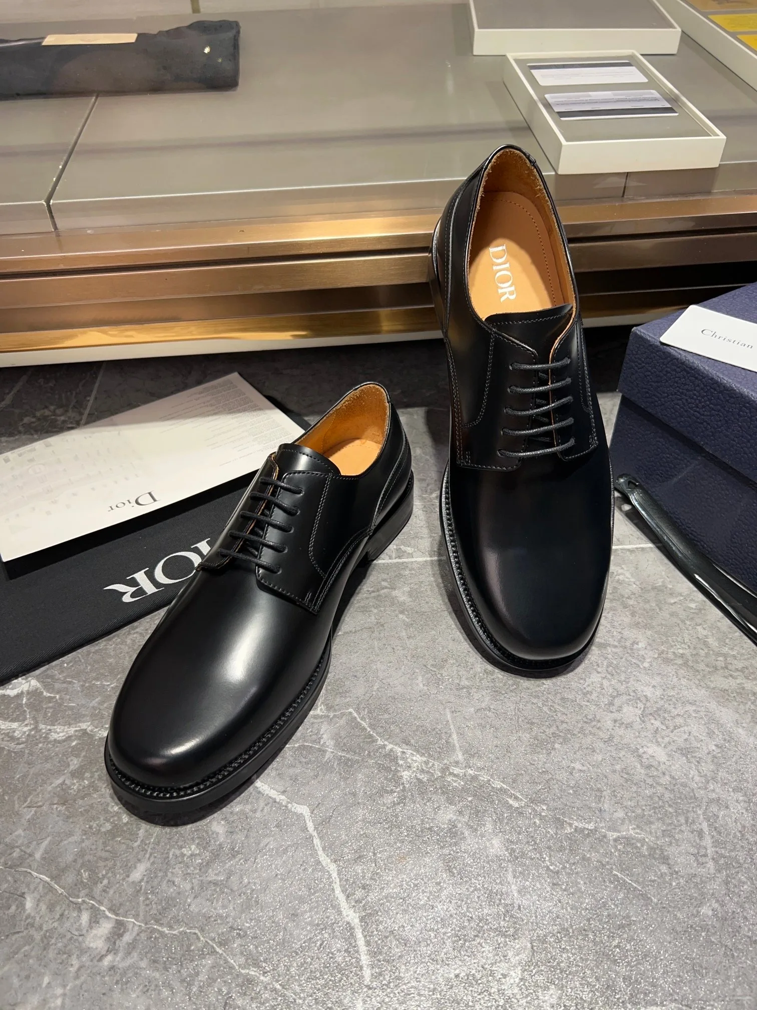 Dior Dress Shoe  — ビュー 2
