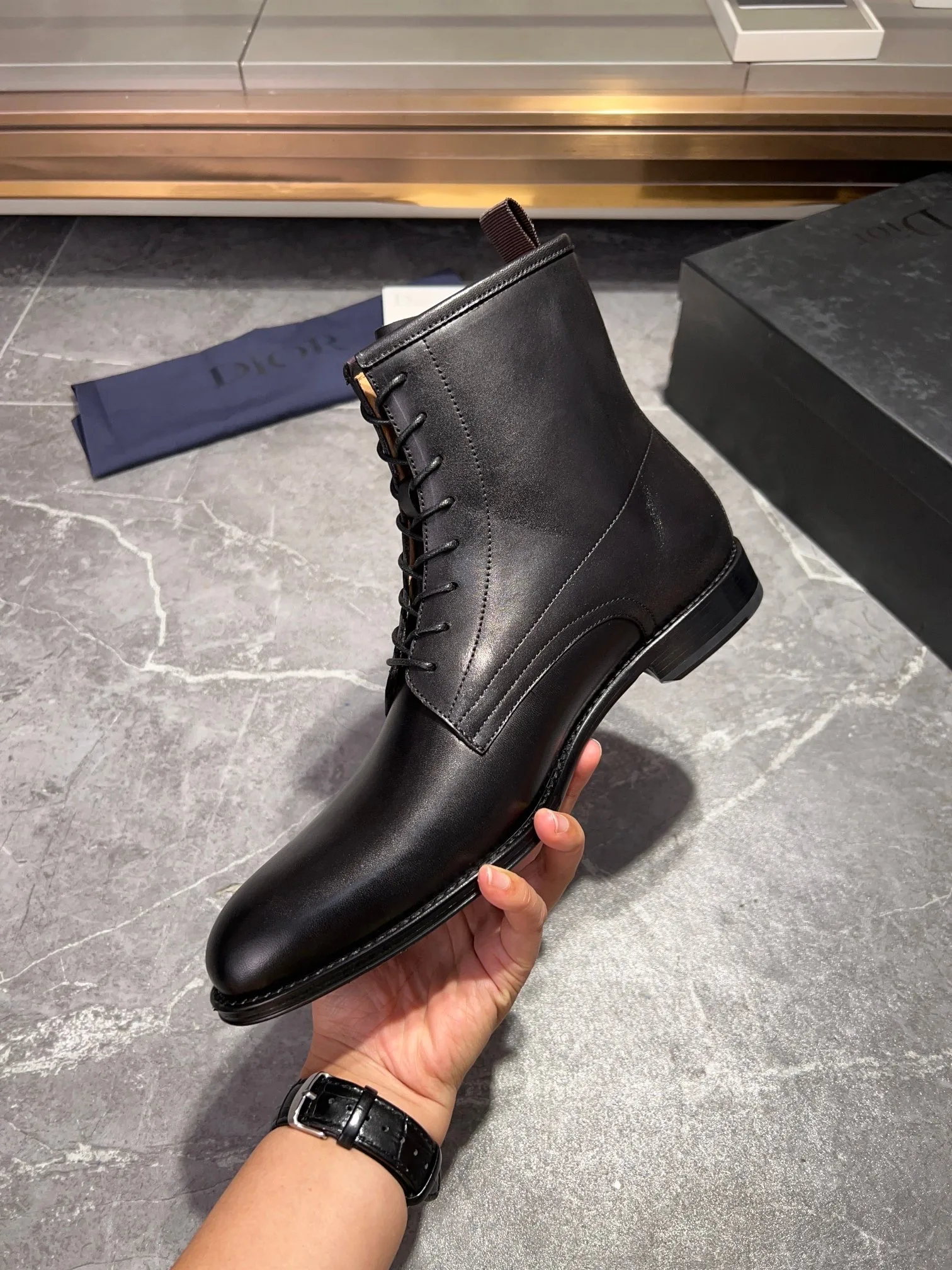Dior Explorer Boots (Black) — ビュー 4