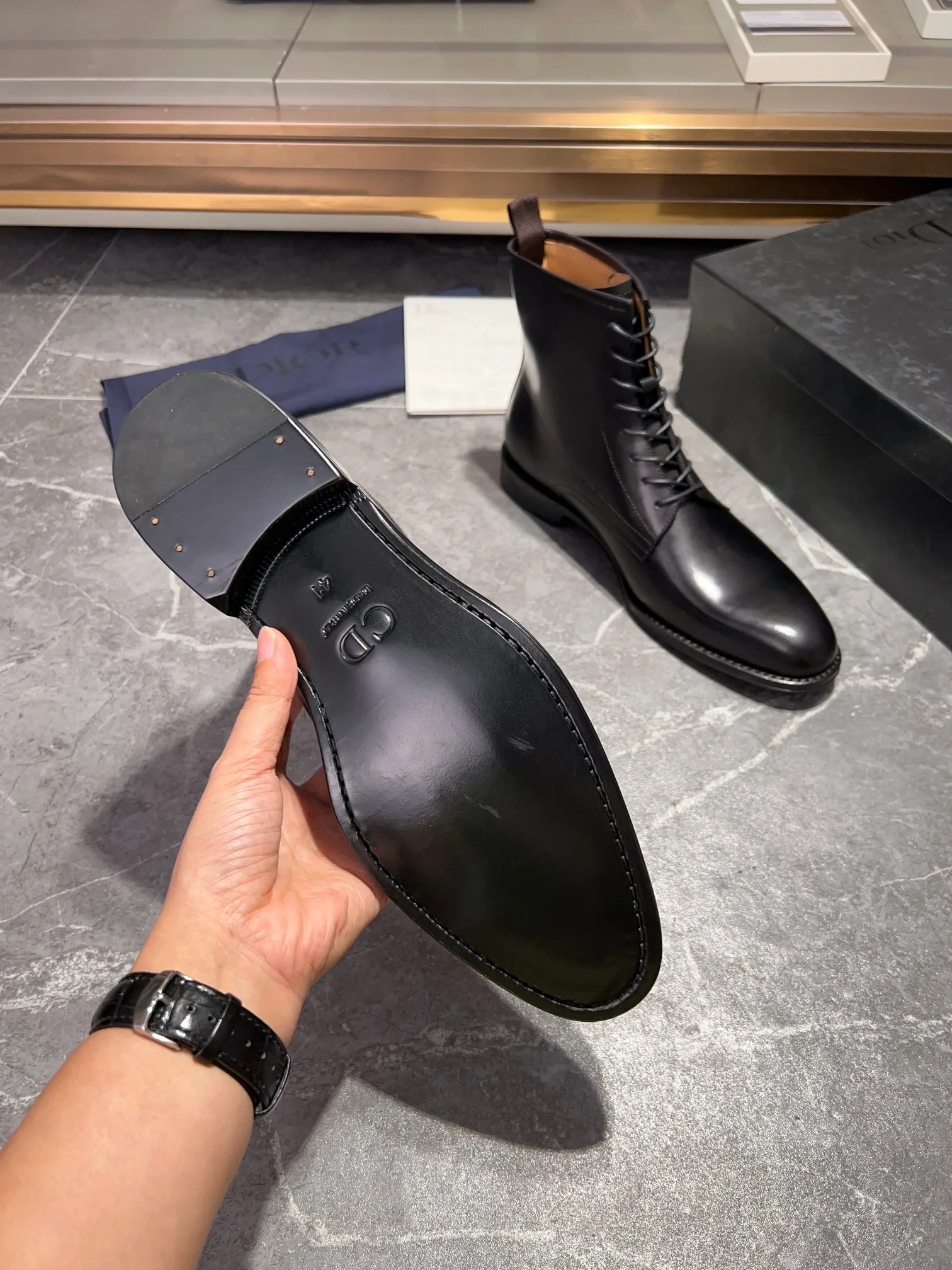 Dior Explorer Boots (Black) — ビュー 7