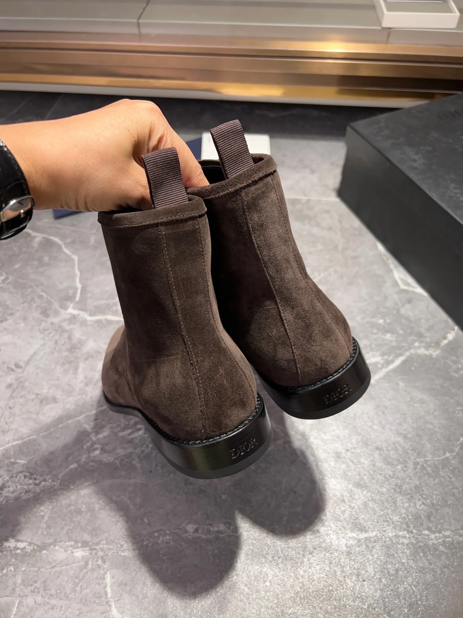 Dior Explorer Boots Suede (Brown) — ビュー 3