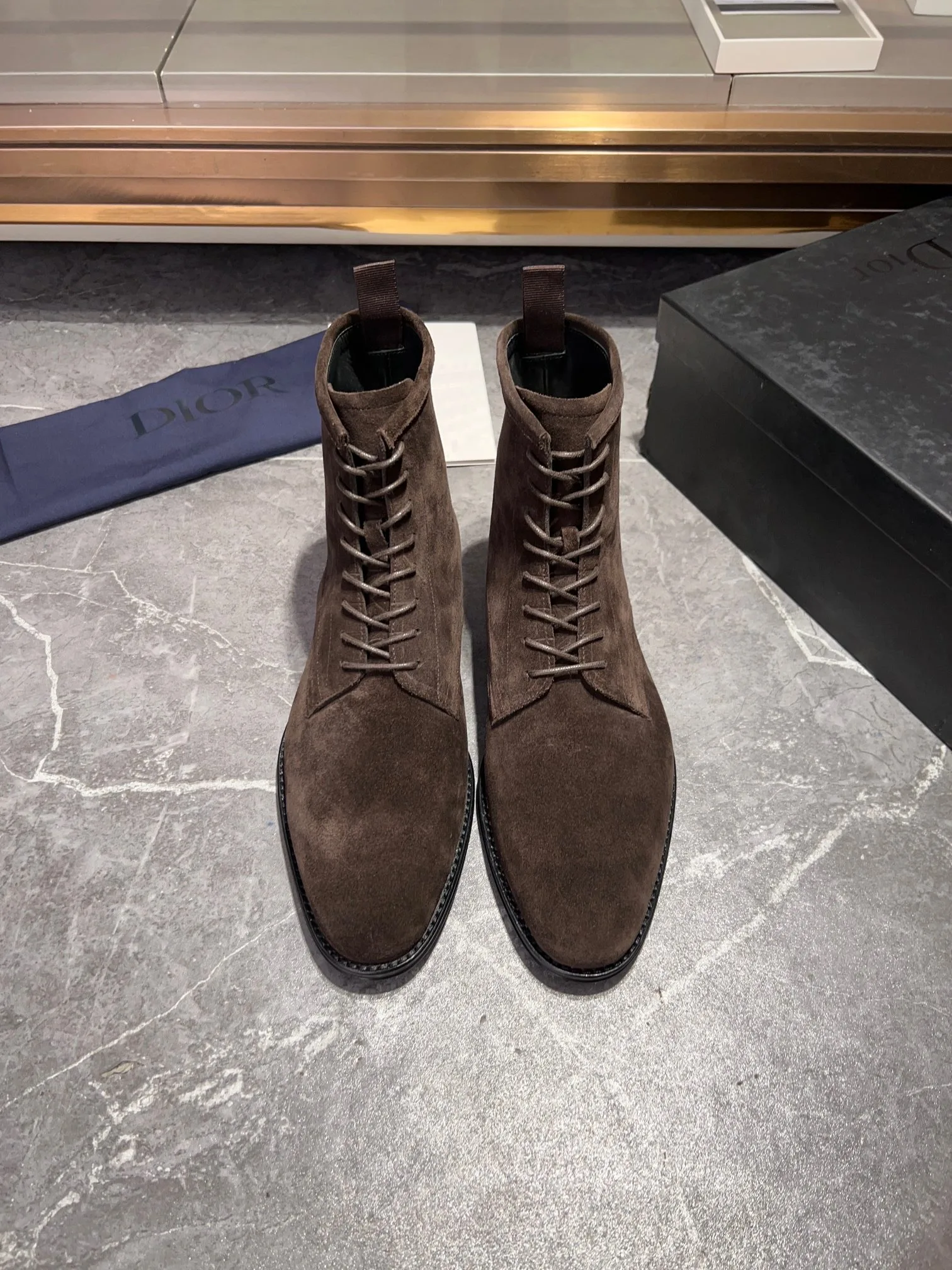 Dior Explorer Boots Suede (Brown) — ビュー 5