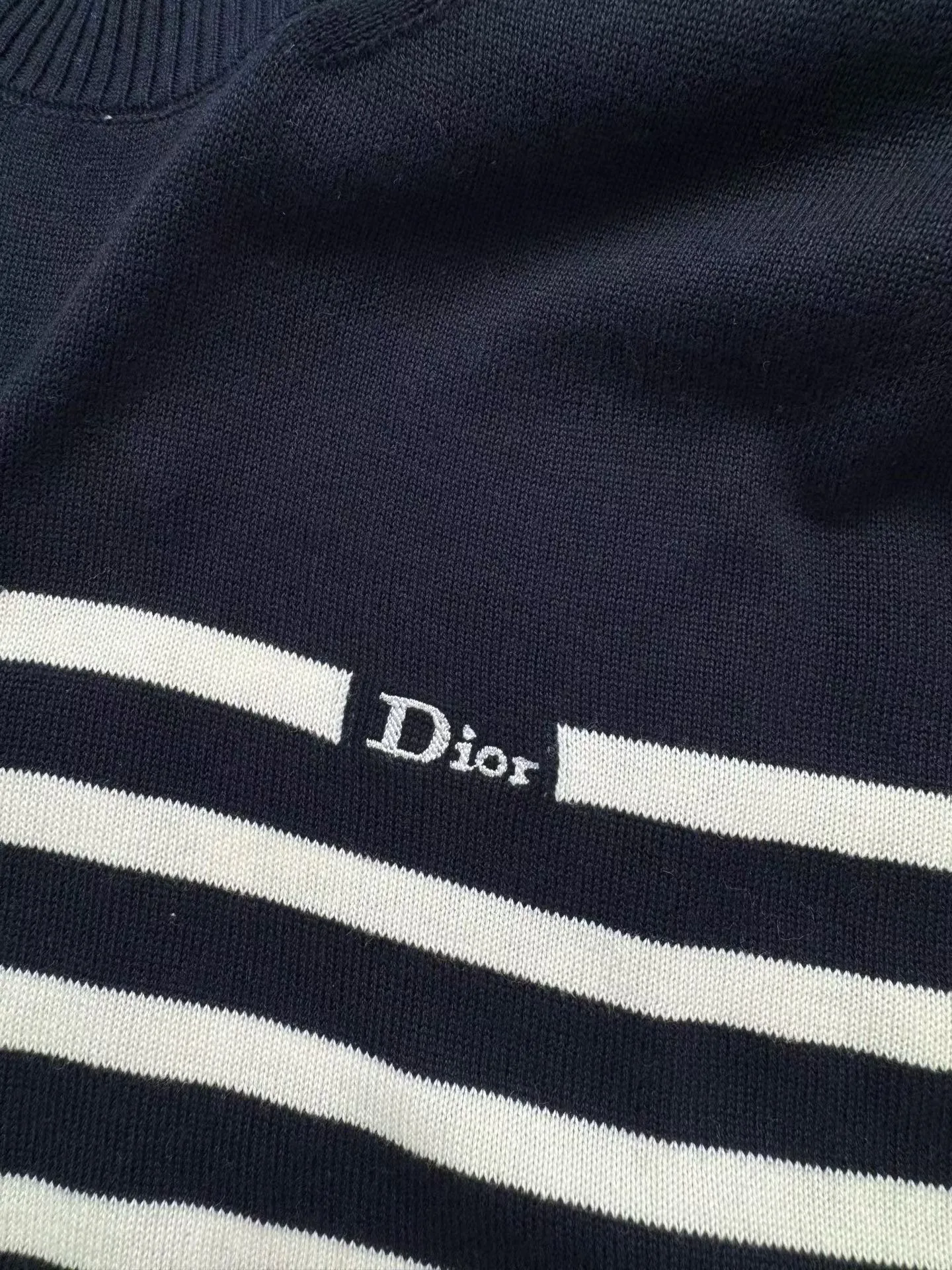 Striped Sweater (Navy/White) — 보기 4